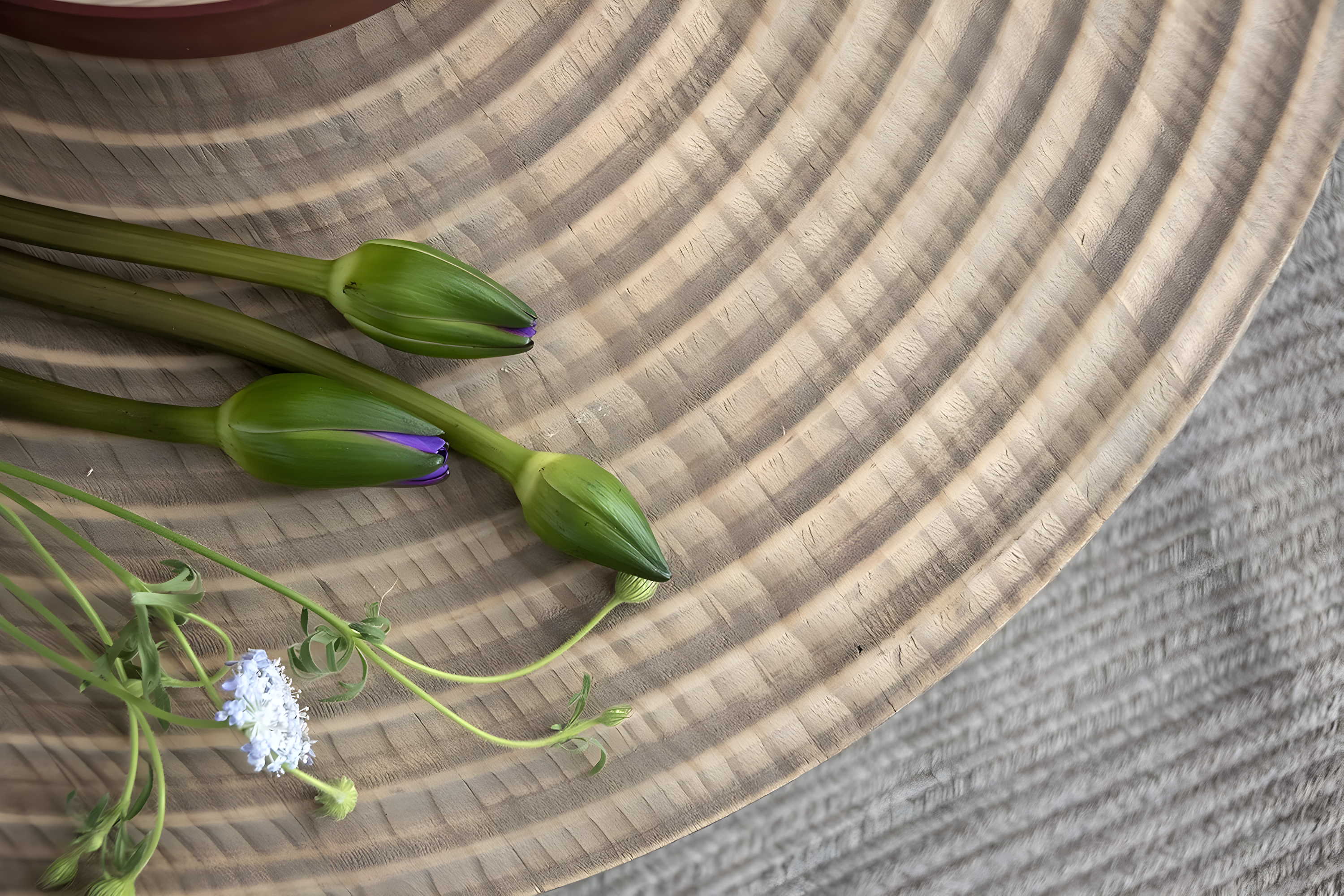 COZAYH 2-Piece Modern Farmhouse Living Room Coffee Table Set, Nesting Table Round Natural Finish with Handcrafted Wood, Ring Pattern