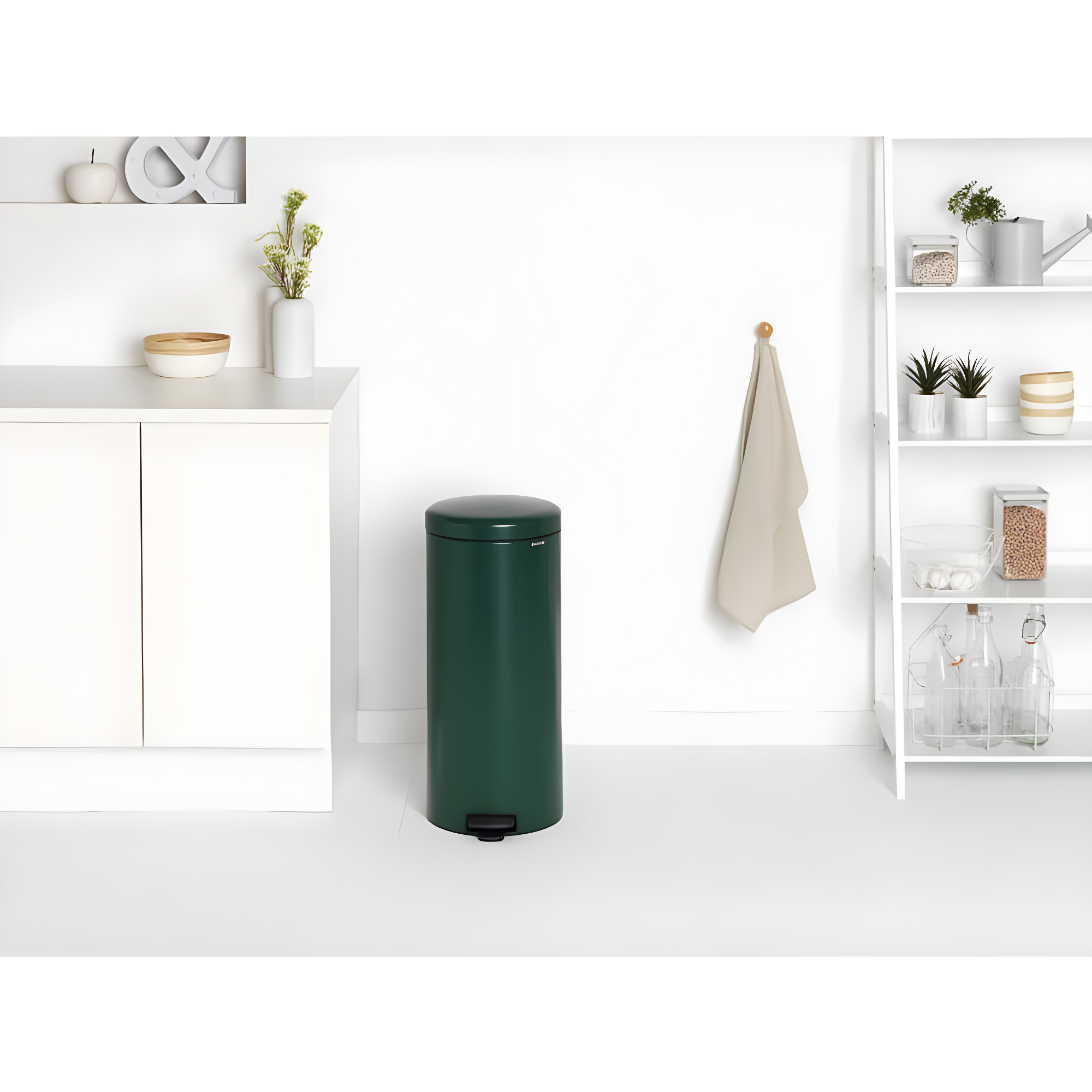 Brabantia NewIcon Step On Trash Can, 8 Gallon (30 Liter)