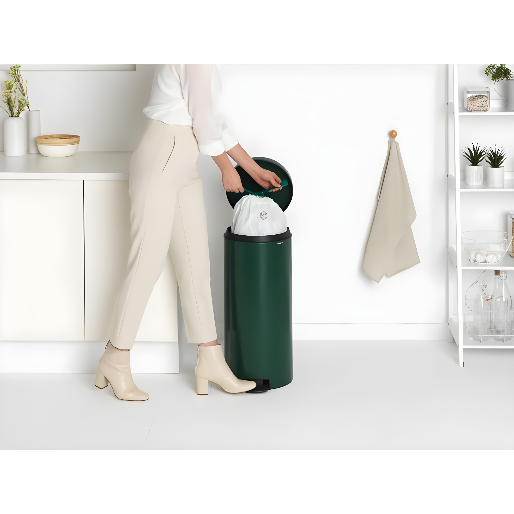 Brabantia NewIcon Step On Trash Can, 8 Gallon (30 Liter)