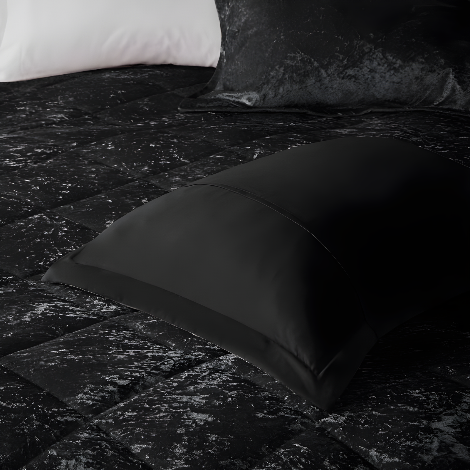 Felicia Crushed Velvet Comforter Set with Throw Pillow