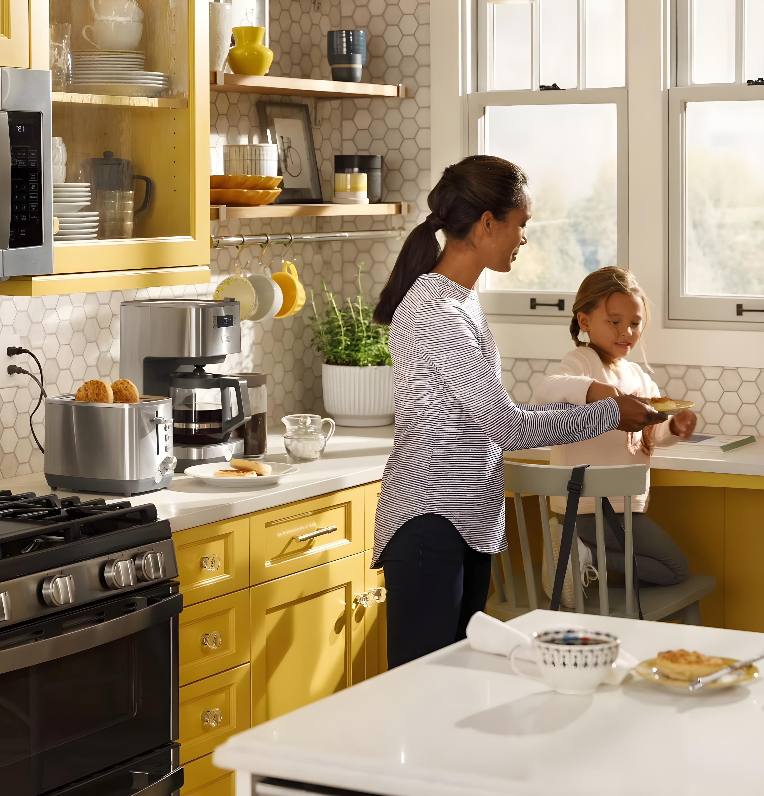 GE Appliances GE 2-Slice Toaster