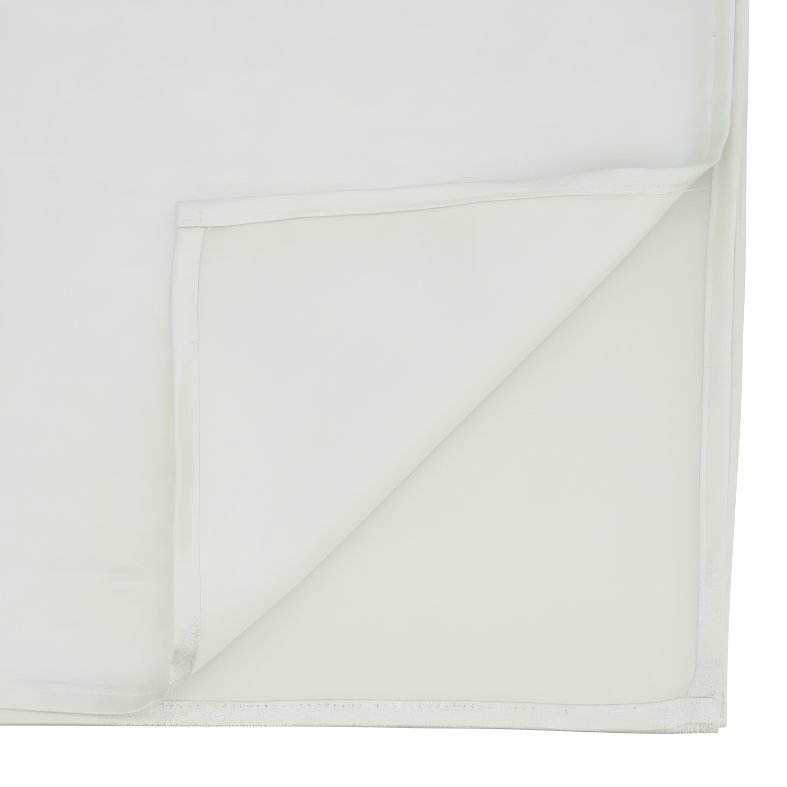 Saro Runner_Table Runner With Shimmering Design