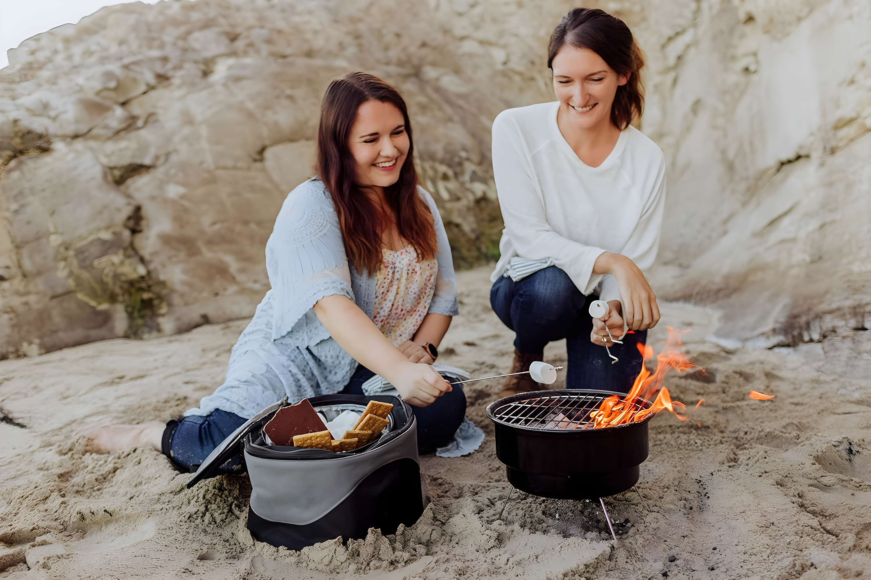 10 in.Caliente Round Portable Cooler/Charcoal Grill in Black