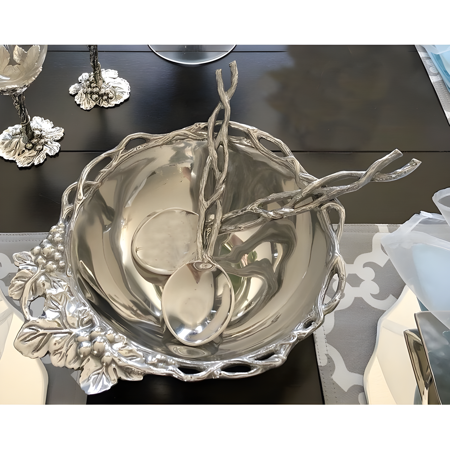 Arthur Court Designs Grape Aluminum Salad Bowl (Set of 3)