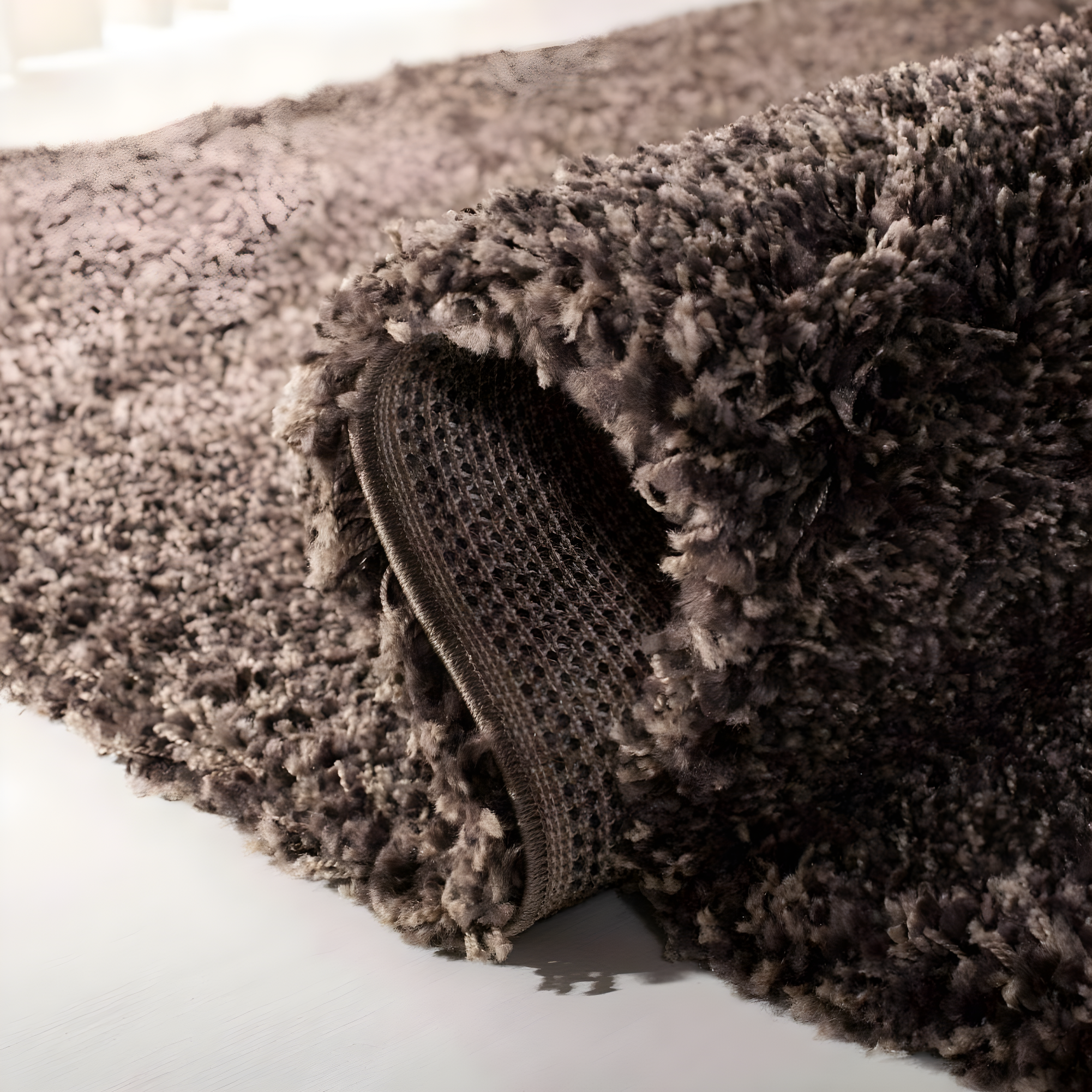 Shag SG151 Power Loomed Indoor Area Rug - Mushroom - 4'x6' - Safavieh.