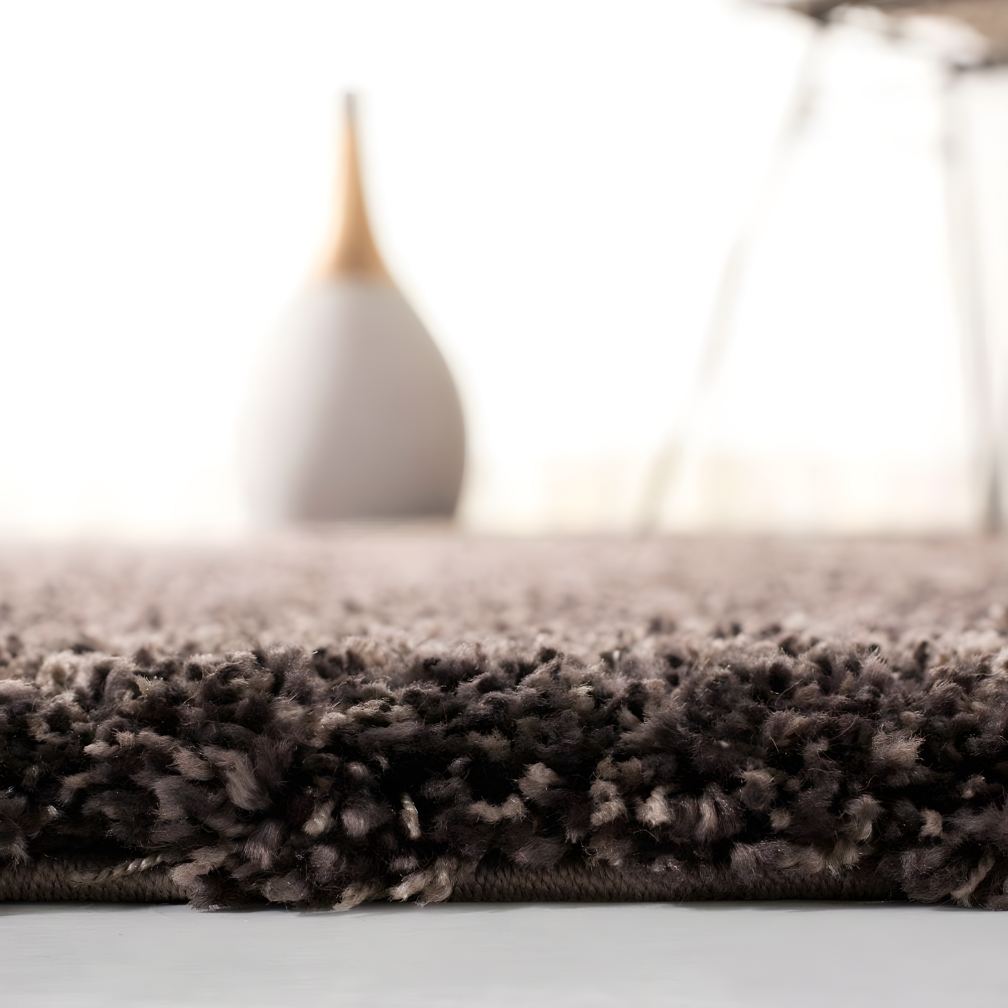 Shag SG151 Power Loomed Indoor Area Rug - Mushroom - 4'x6' - Safavieh.