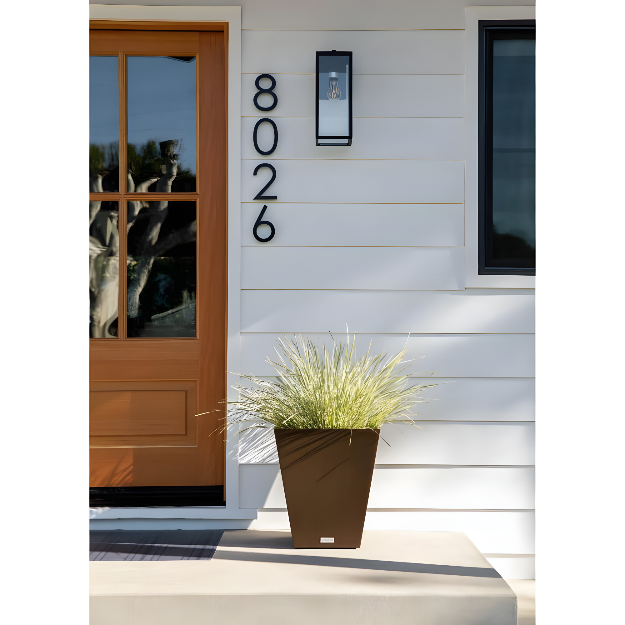Veradek Pure Series Nobleton 18" Plastic Planter - Espresso