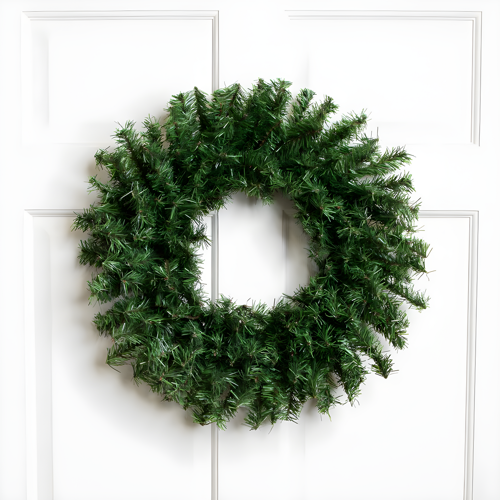 Canadian Pine Artificial Christmas Wreath Unlit