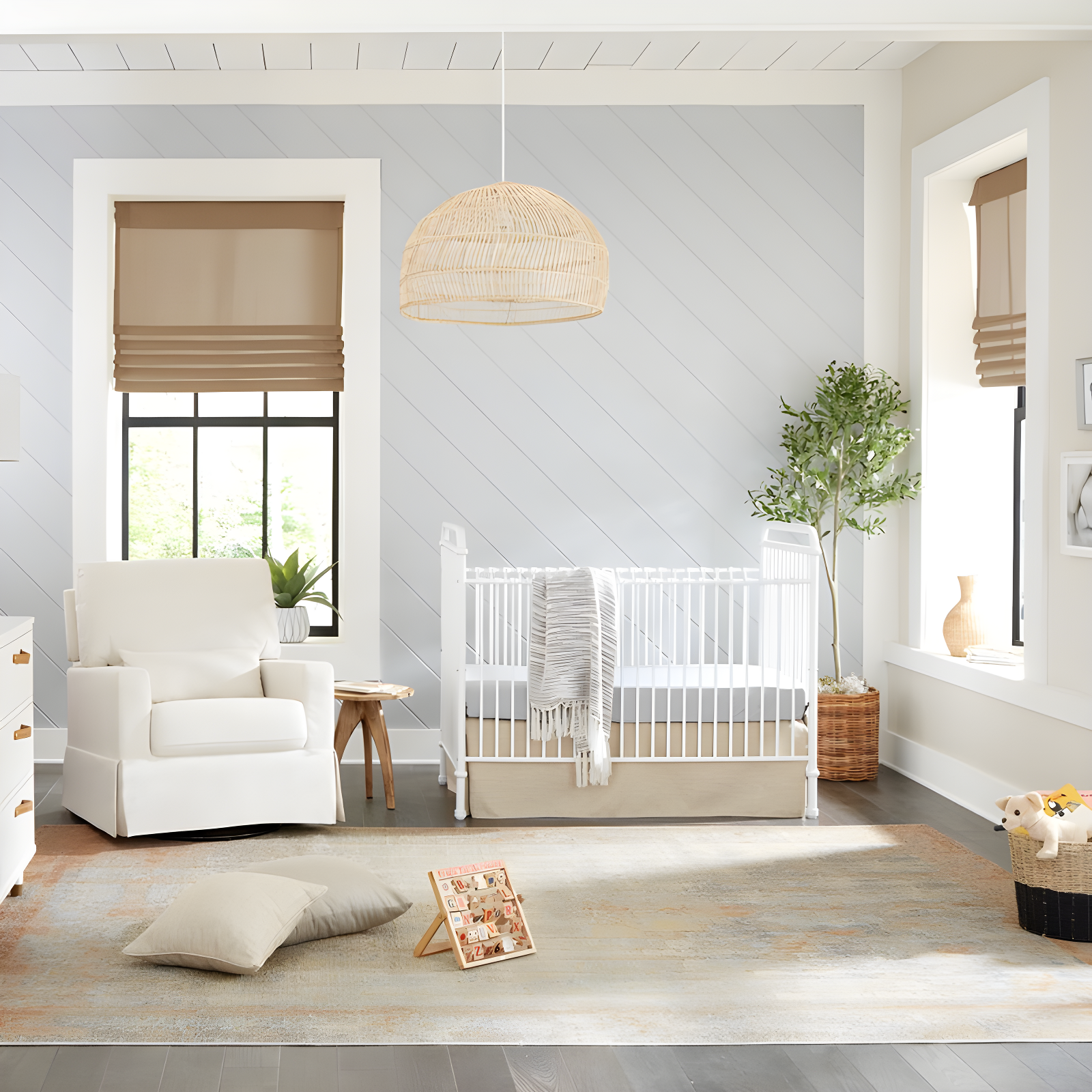 Abigail Greenguard Gold Certified 3 -in-1 Convertible Crib