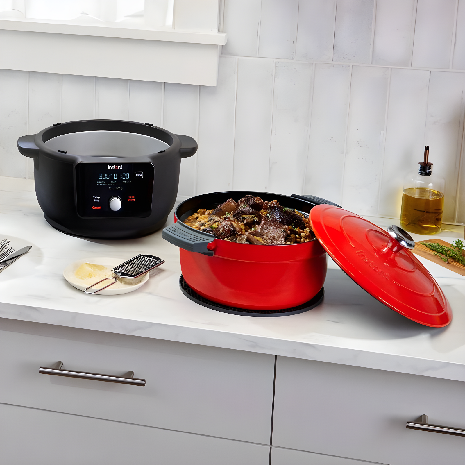 Instant Pot Instant Precision 6-quart Dutch Oven, Red Lid