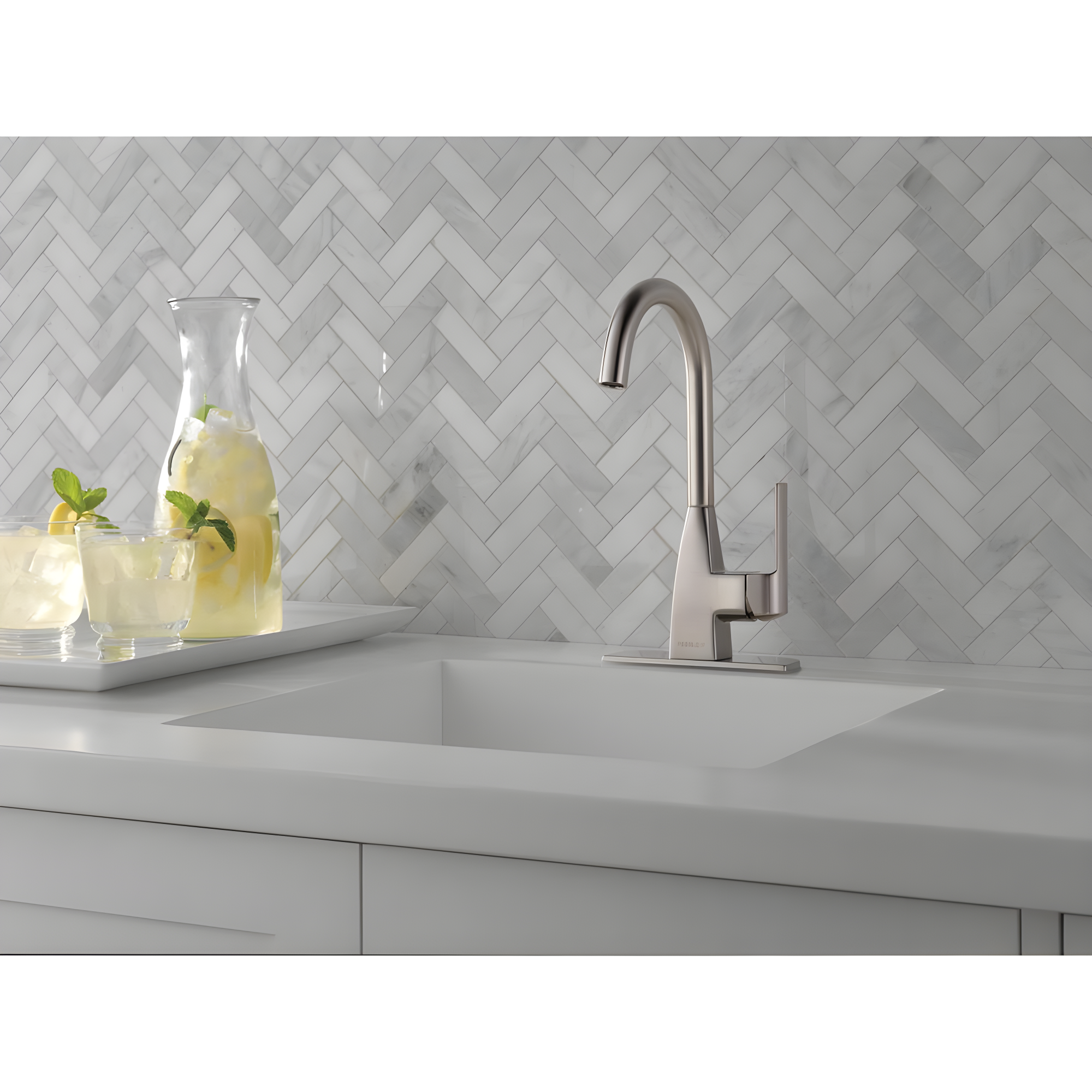 Peerless Faucets Xander Kitchen Faucet