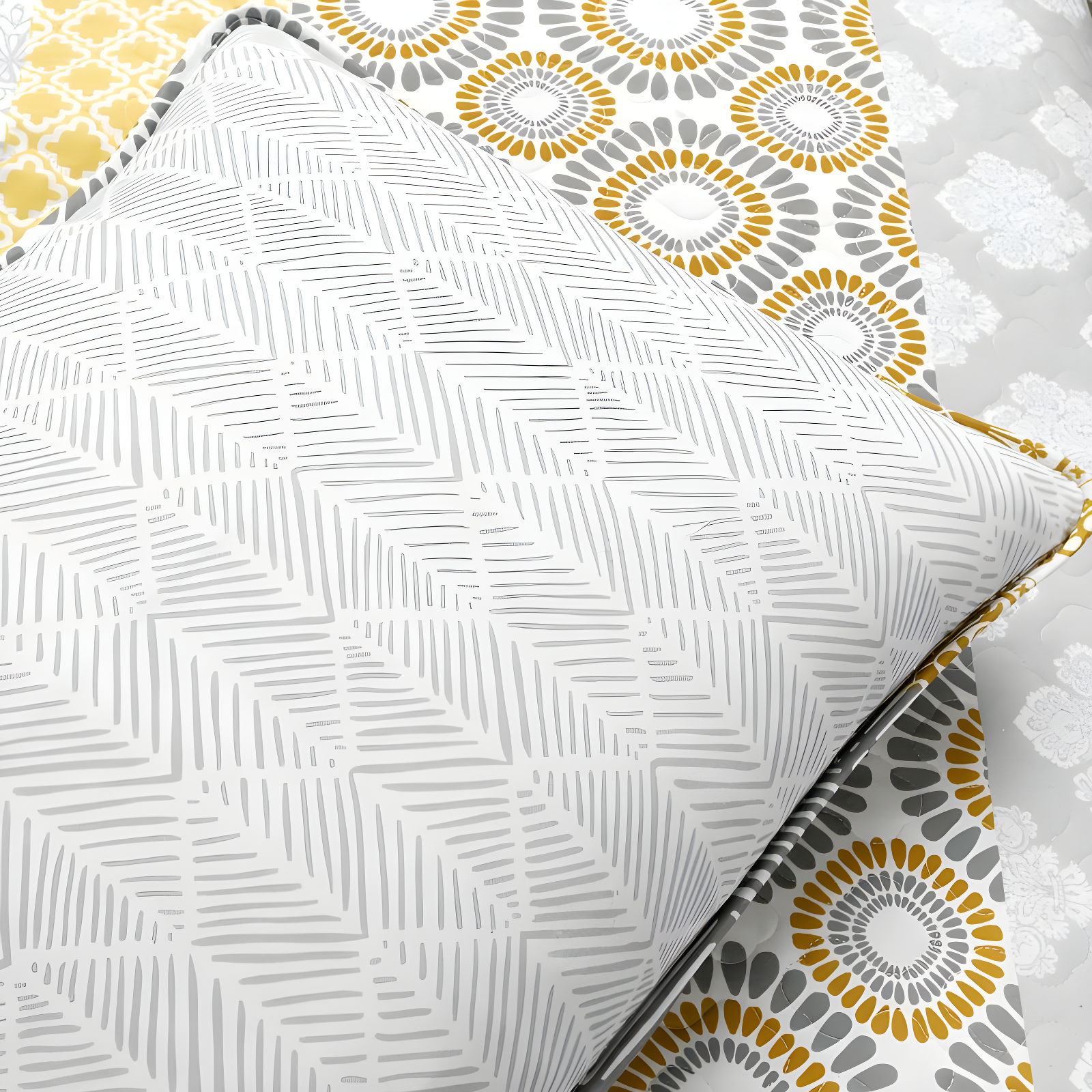 Lush Decor Bohemian 100% Cotton Reversible 3-Piece Quilt Set