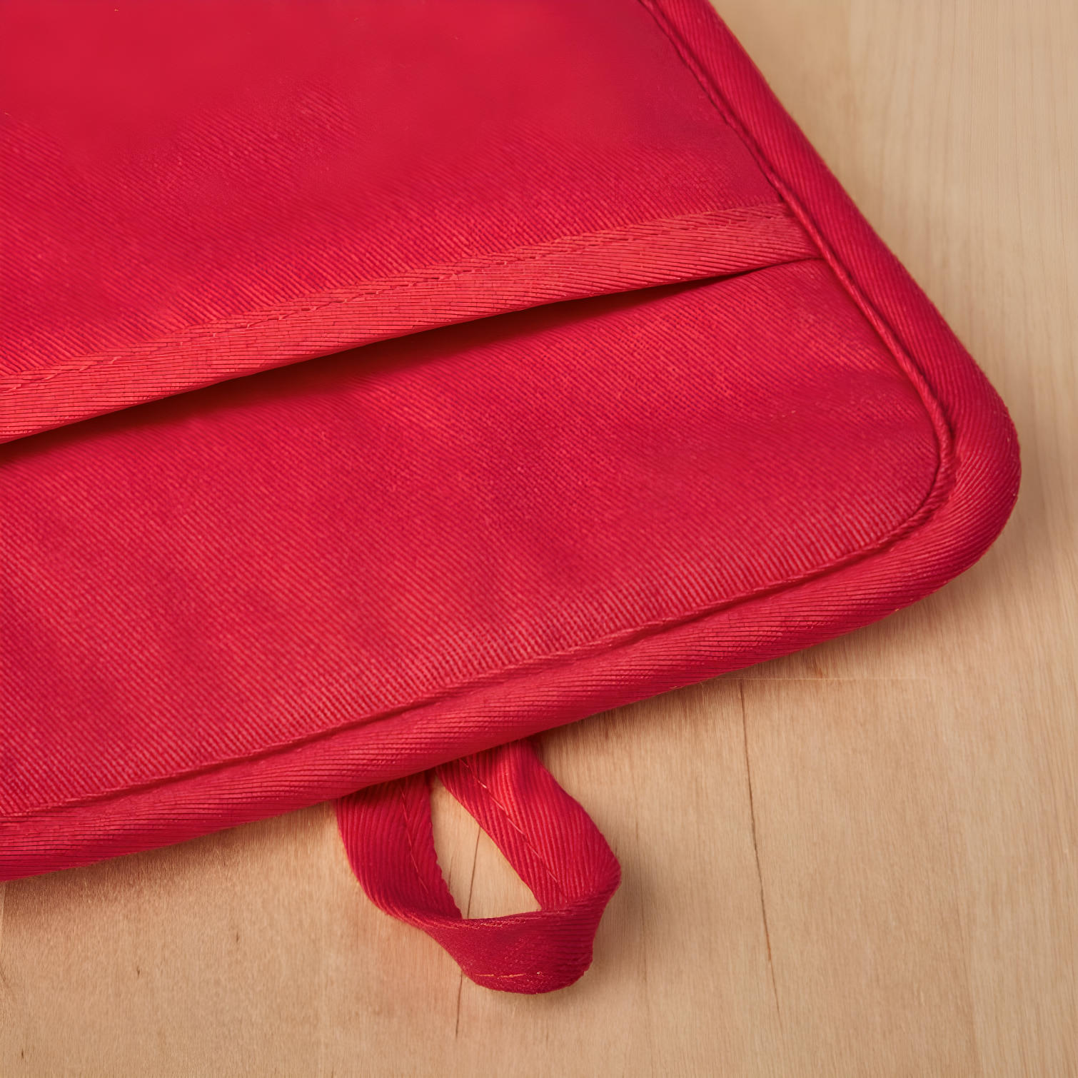 KitchenAid® KitchenAid Ribbed Soft Silicone Oven Mitt (Set of 2)