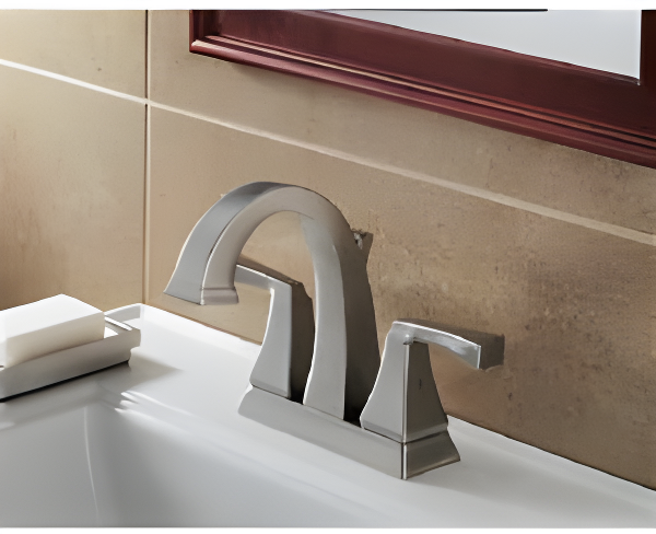 Dryden Centerset Bathroom Faucet with Drain Assembly