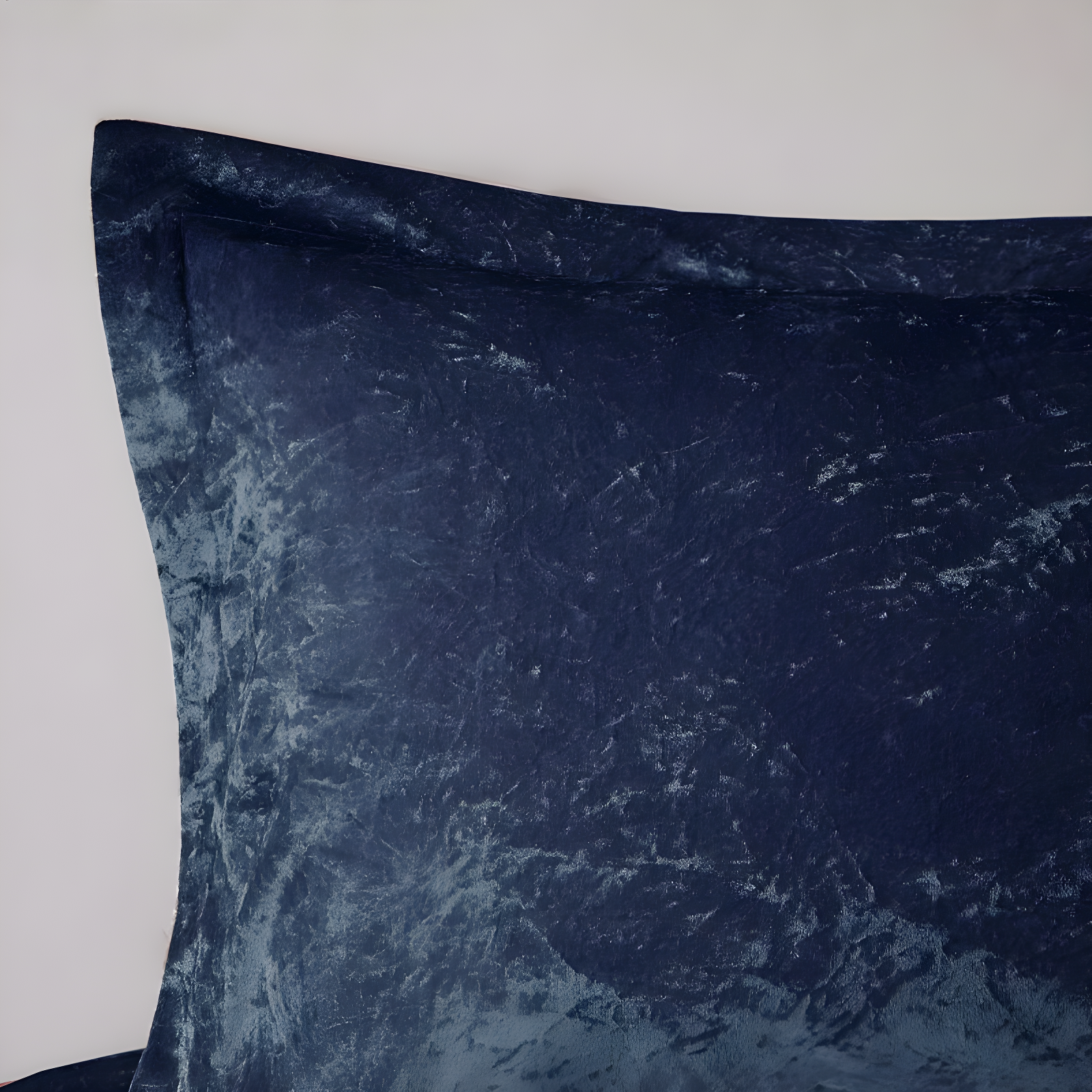 Felicia Crushed Velvet Comforter Set with Throw Pillow