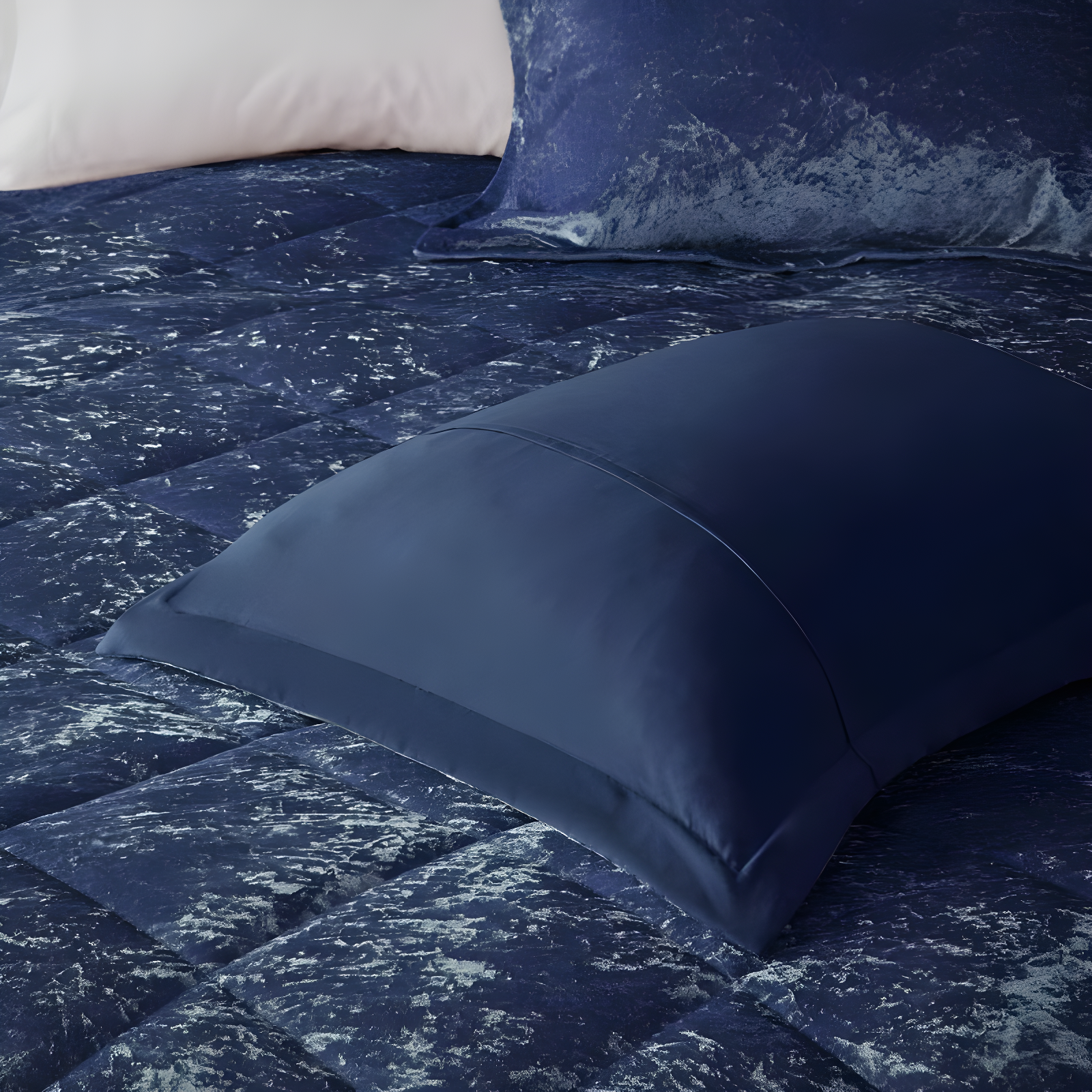 Felicia Crushed Velvet Comforter Set with Throw Pillow