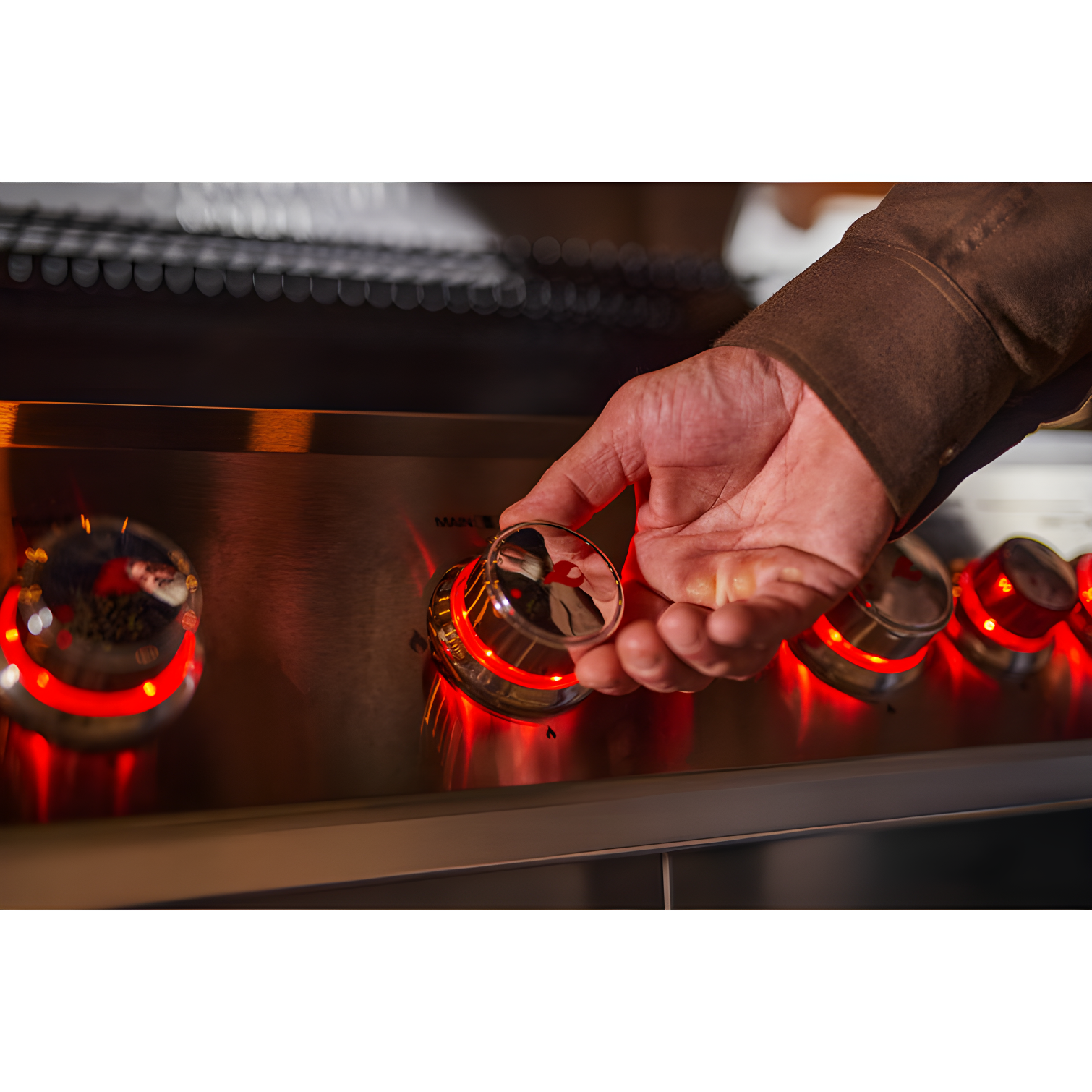 Monument Grills Mesa 415BZ,4-Burner Liquid Propane Infrared Gas Grill with Side Burner and Cabinet, 62,000 BTU – Perfect for Family BBQs