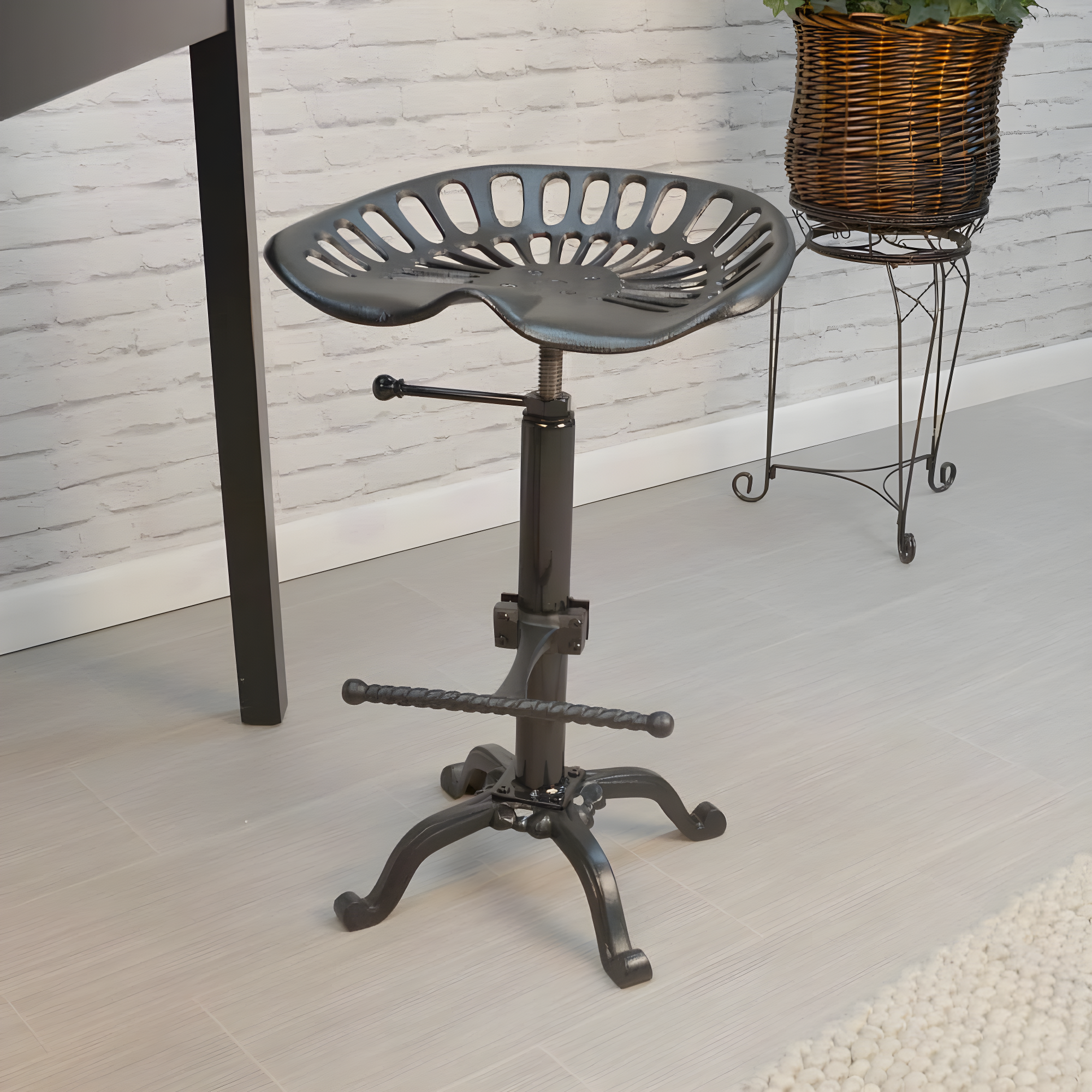 Carolina Living Adjustable Tractor Seat Counter Height Barstool Black: Vintage Style, Iron Base, 22-33" Height