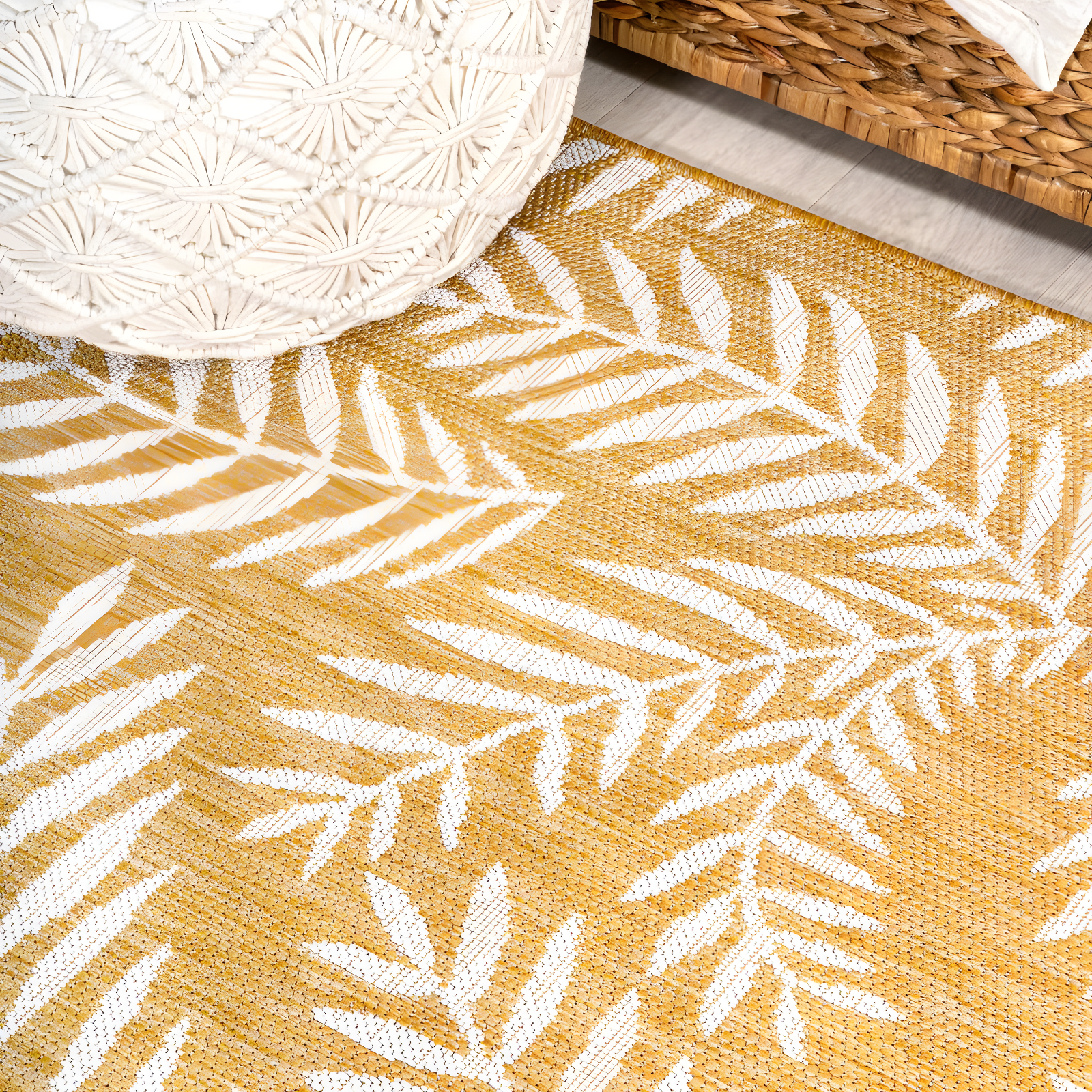 2' x 10' Nevis Palm Frond Indoor/Outdoor Runner Rug, Yellow/Cream - JONATHAN Y