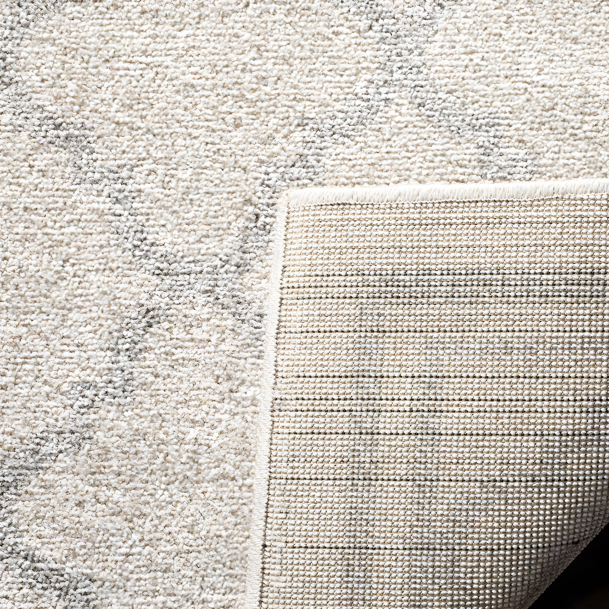 Amherst AMT422 Power Loomed Indoor Area Rug - Beige/Light Grey - 5'x5' - Safavieh