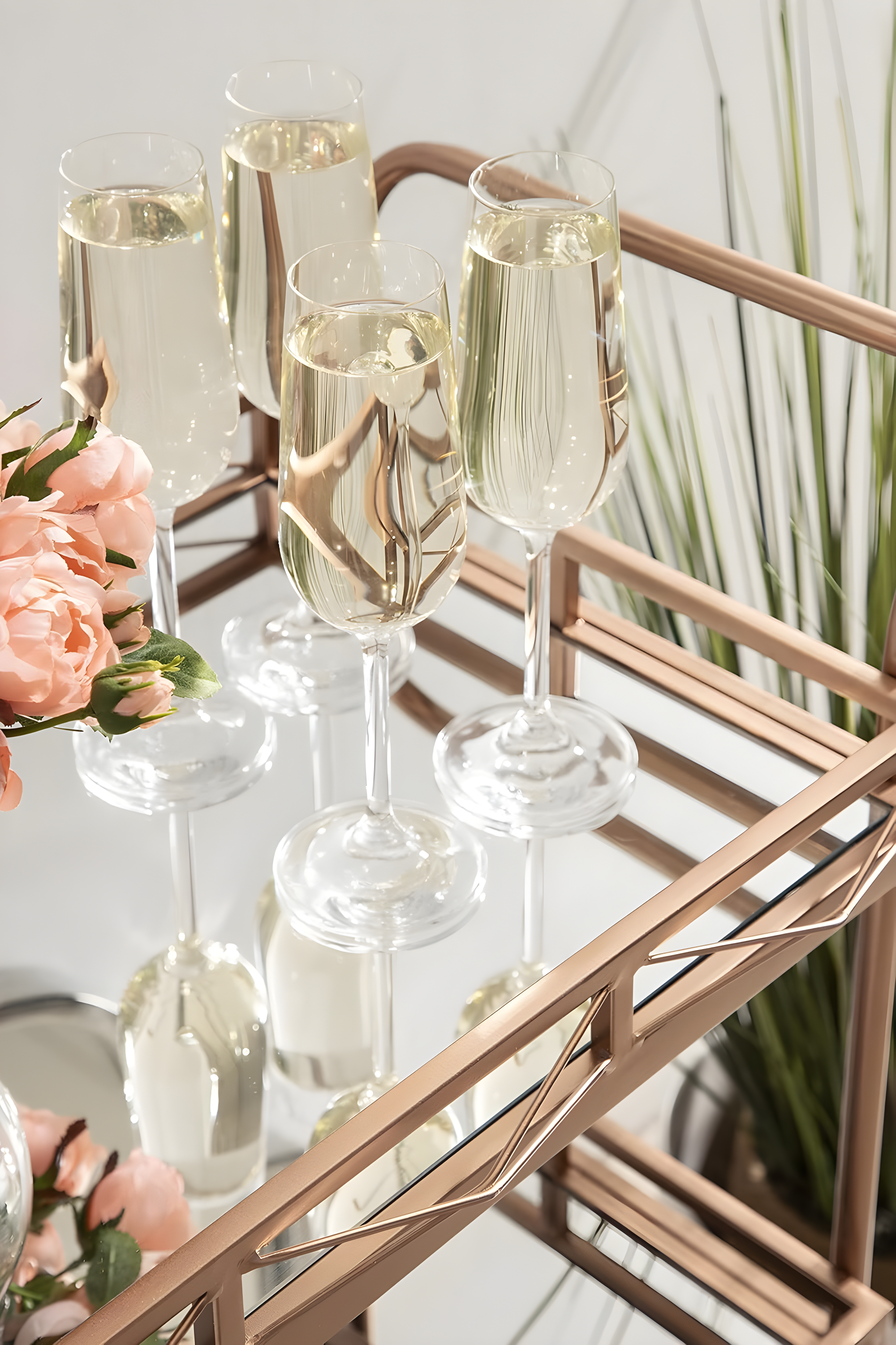 Kate and Laurel Ketia Rectangle Metal Bar Cart, 23x13x35, Rose Gold