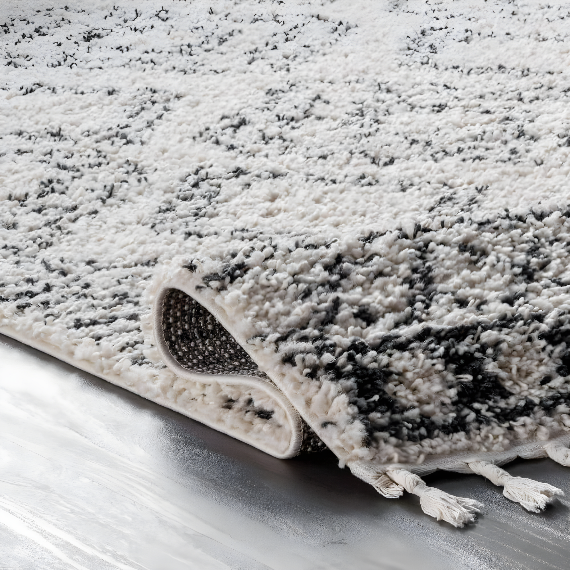 Nuloom Vasiliki Geometric 4x6 Shag Indoor Area Rug for Living Room Bedroom Dining Room Nursery, Off White/Charcoal