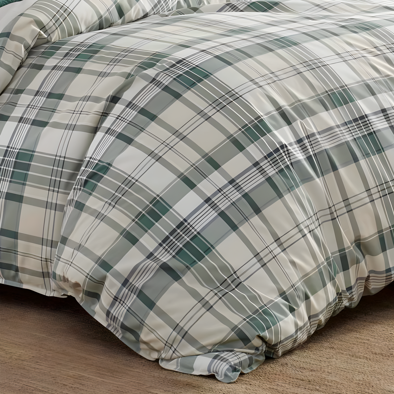 Eddie Bauer Timbers Green Cotton Reversible Bedding Set