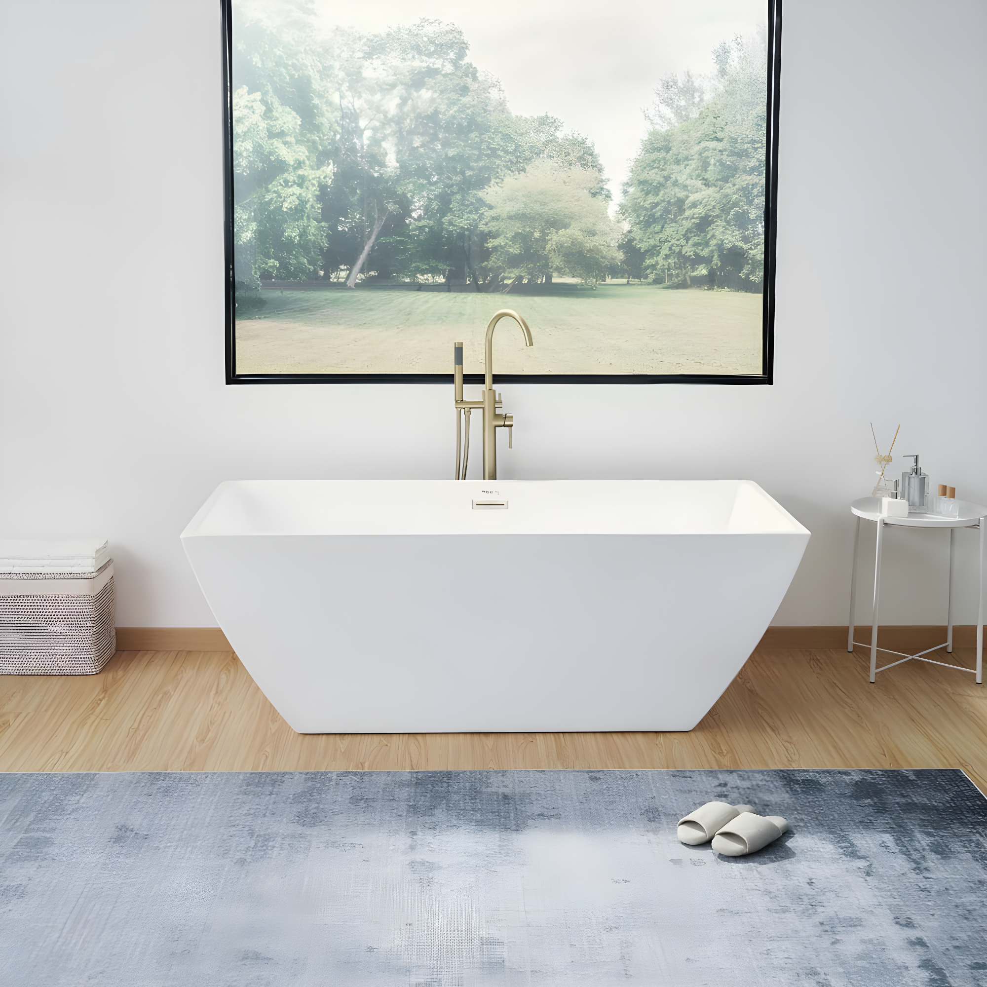 66.9" x 33" Freestanding Soaking Bathtub