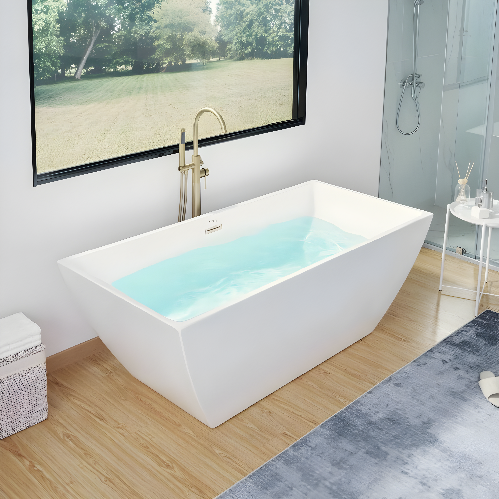 66.9" x 33" Freestanding Soaking Bathtub