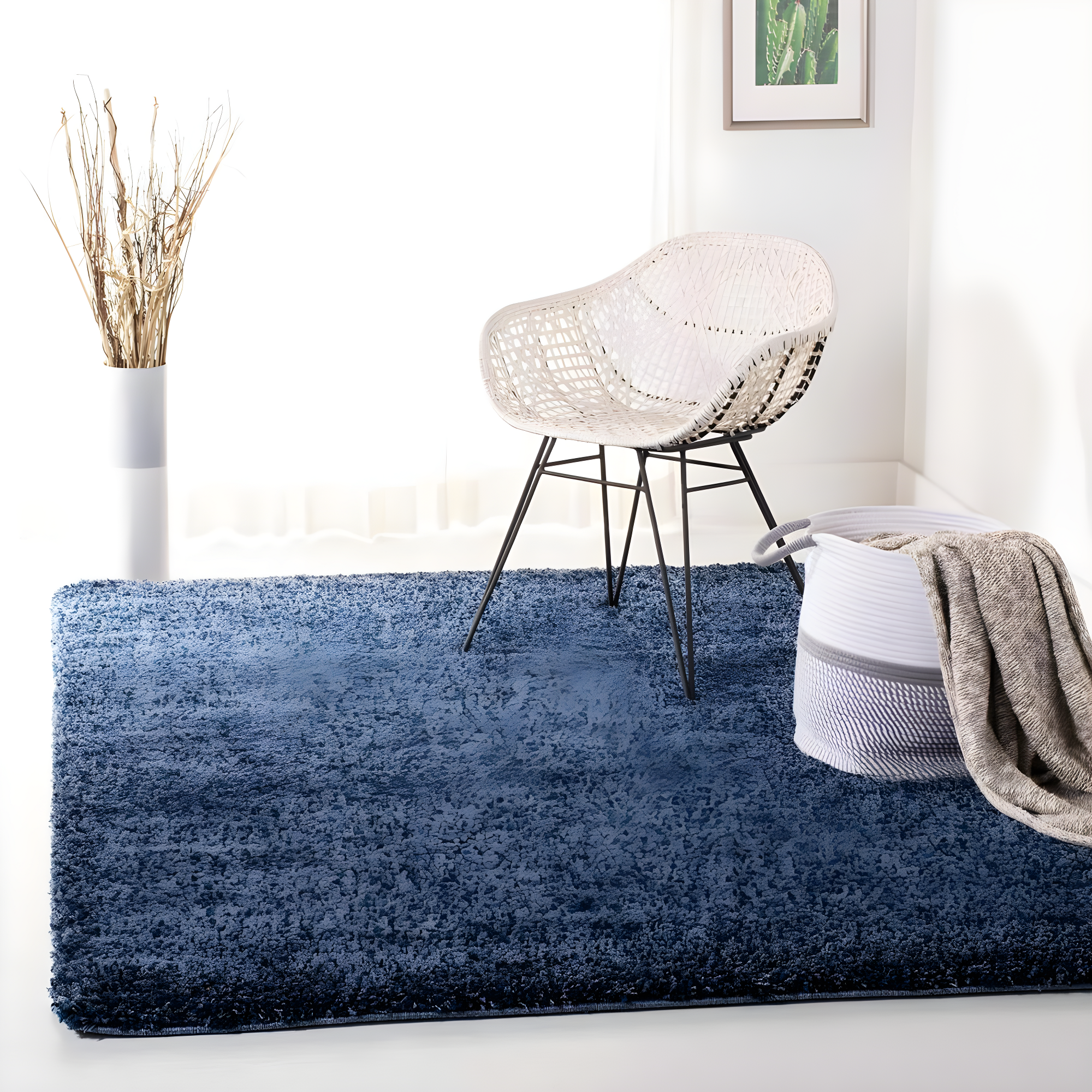 Shag SG151 Power Loomed Indoor Area Rug - Navy - 4'x4' - Safavieh.