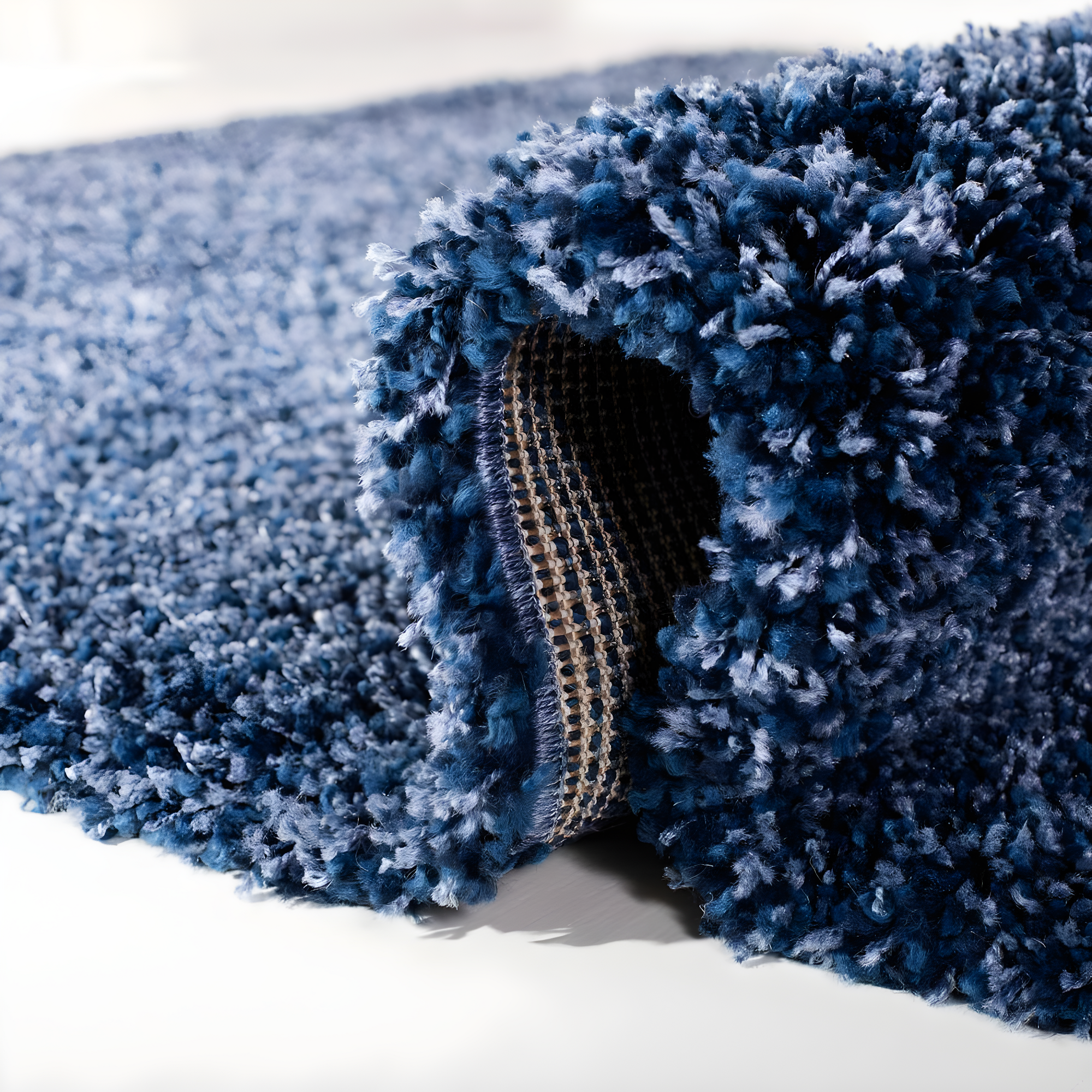 Shag SG151 Power Loomed Indoor Area Rug - Navy - 4'x4' - Safavieh.