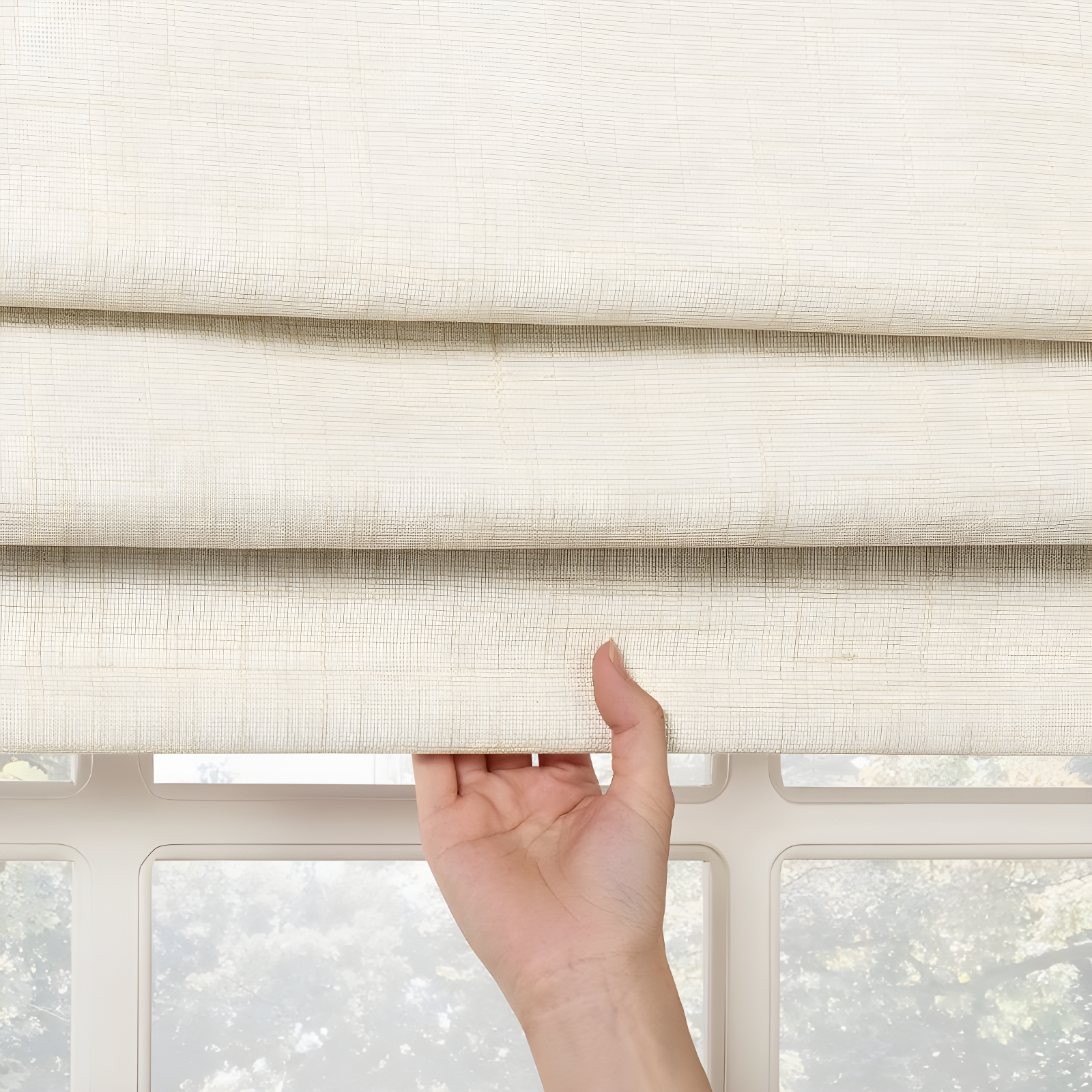 Sun Zero Sun Zero Somerton Thermal 100% Blackout Cordless Roman Shade