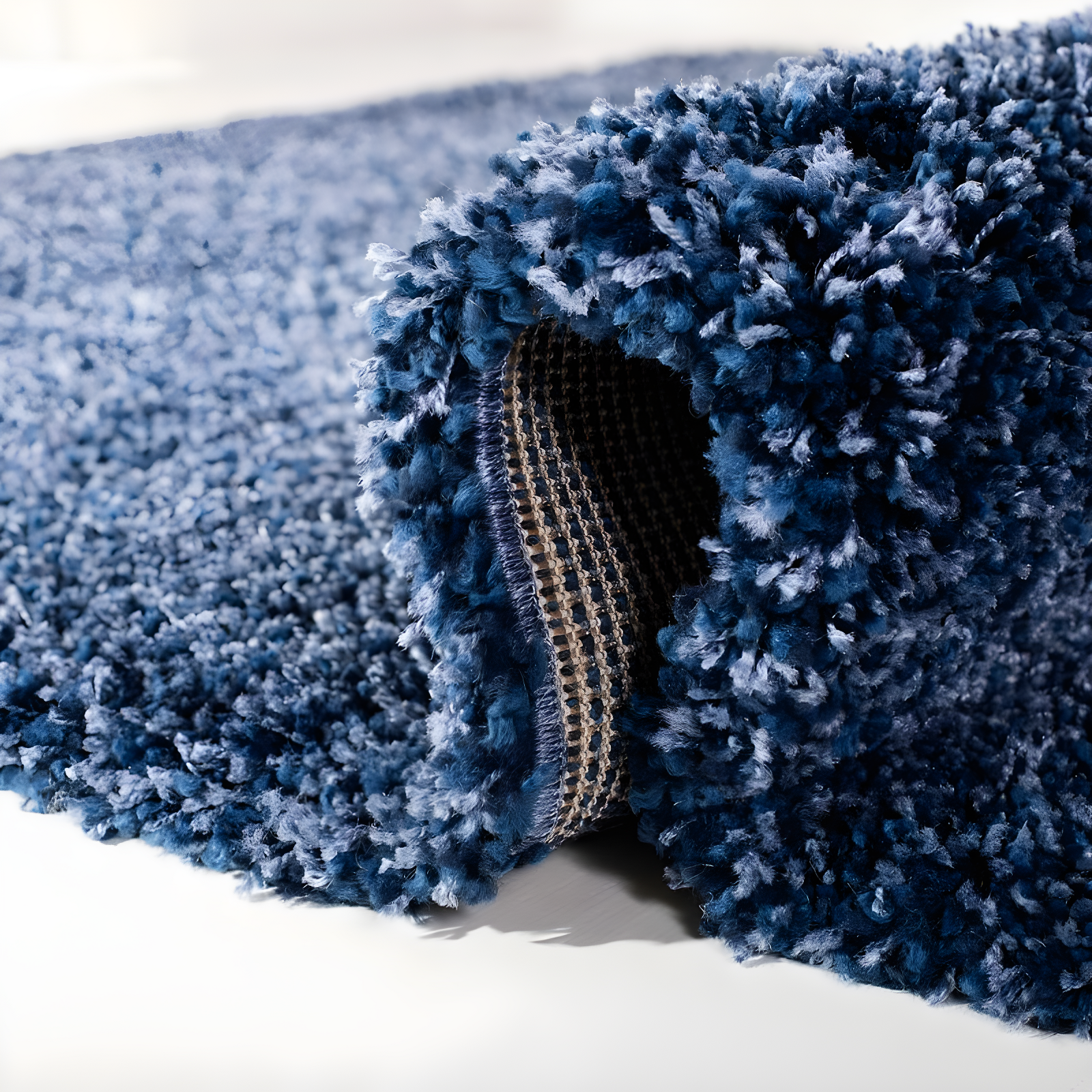 Shag SG151 Power Loomed Indoor Area Rug - Navy - 4'x4' - Safavieh.