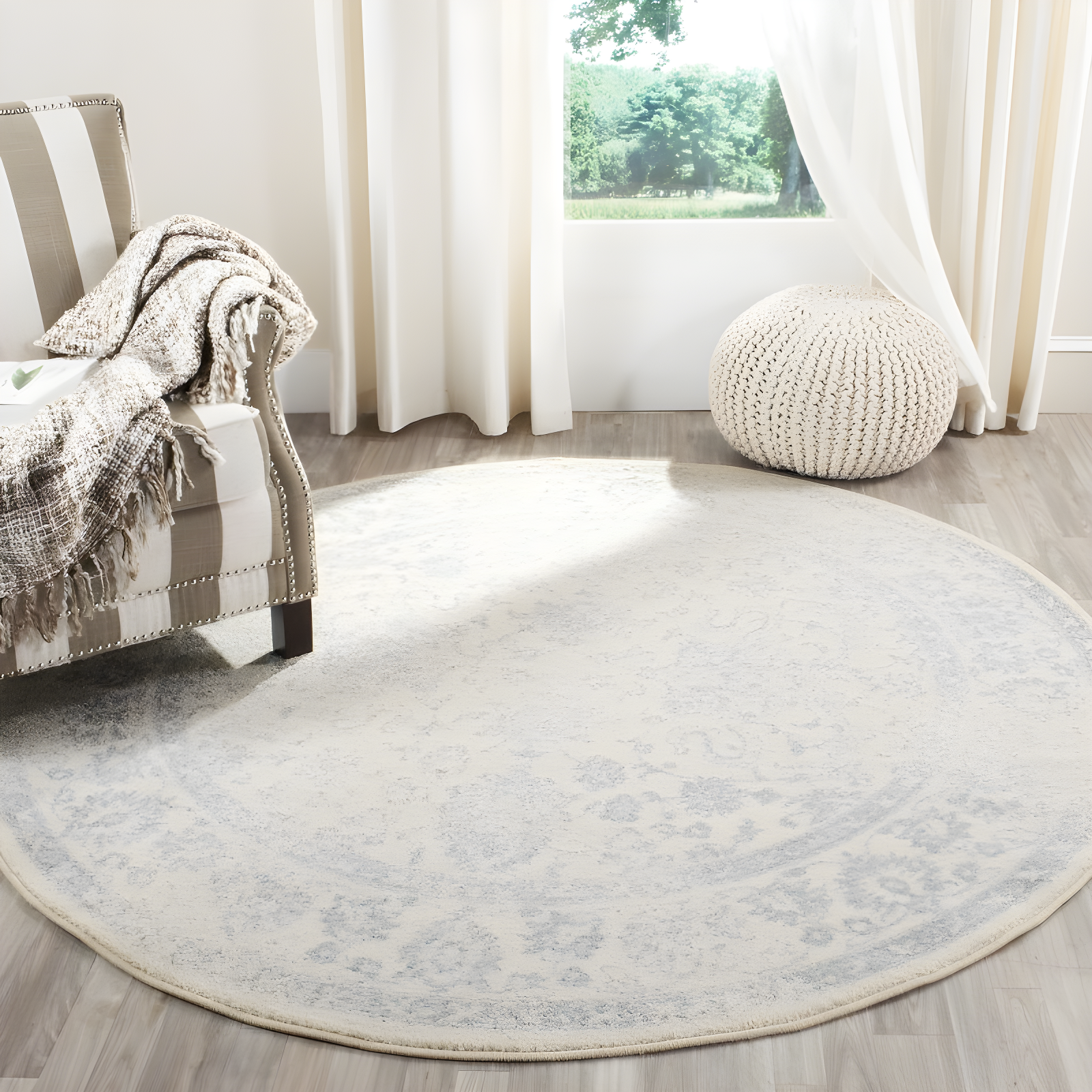 Adirondack ADR109 Machine Made Indoor Area Rug - Ivory/Slate - 8' Round - Safavieh