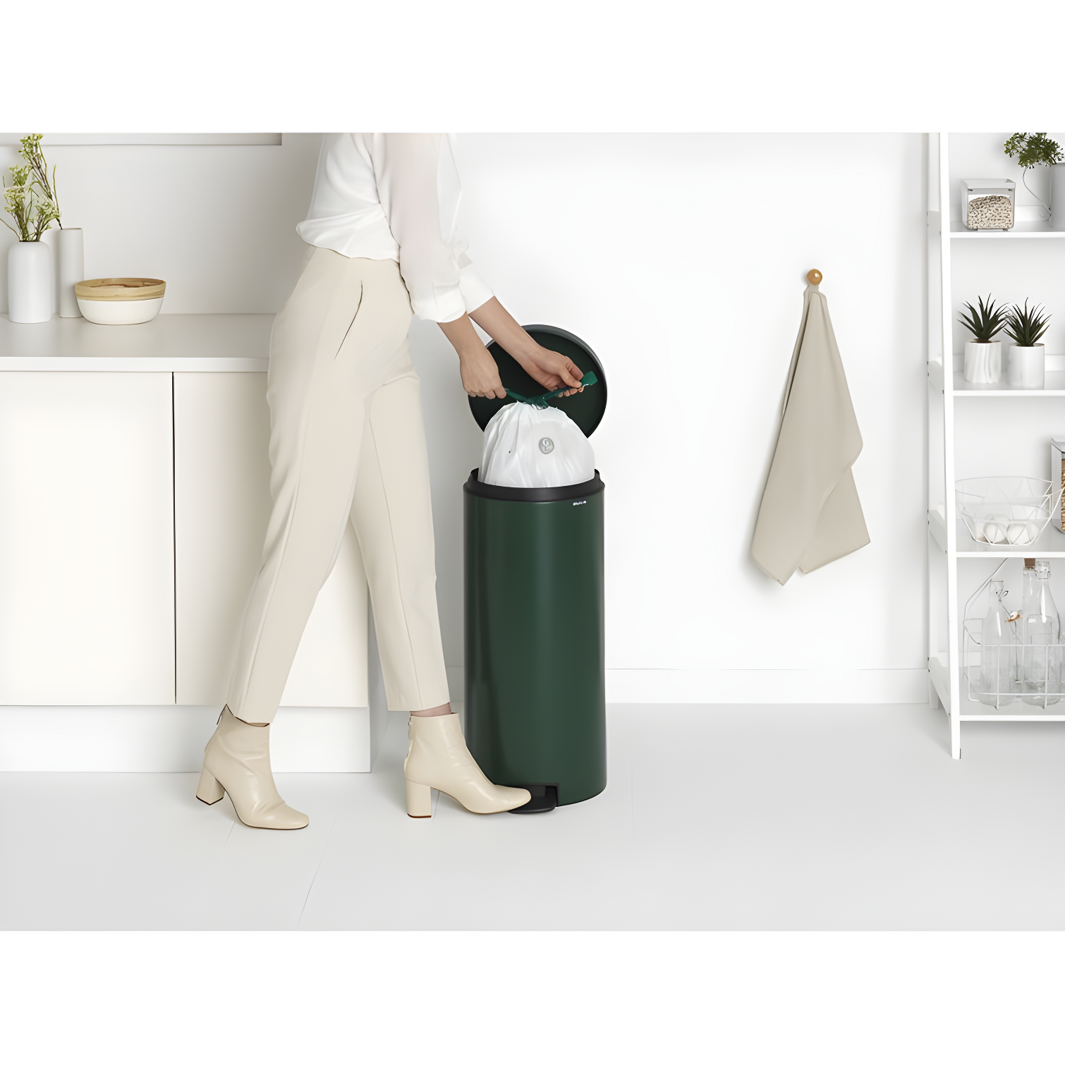 Brabantia NewIcon Step On Trash Can, 8 Gallon (30 Liter)