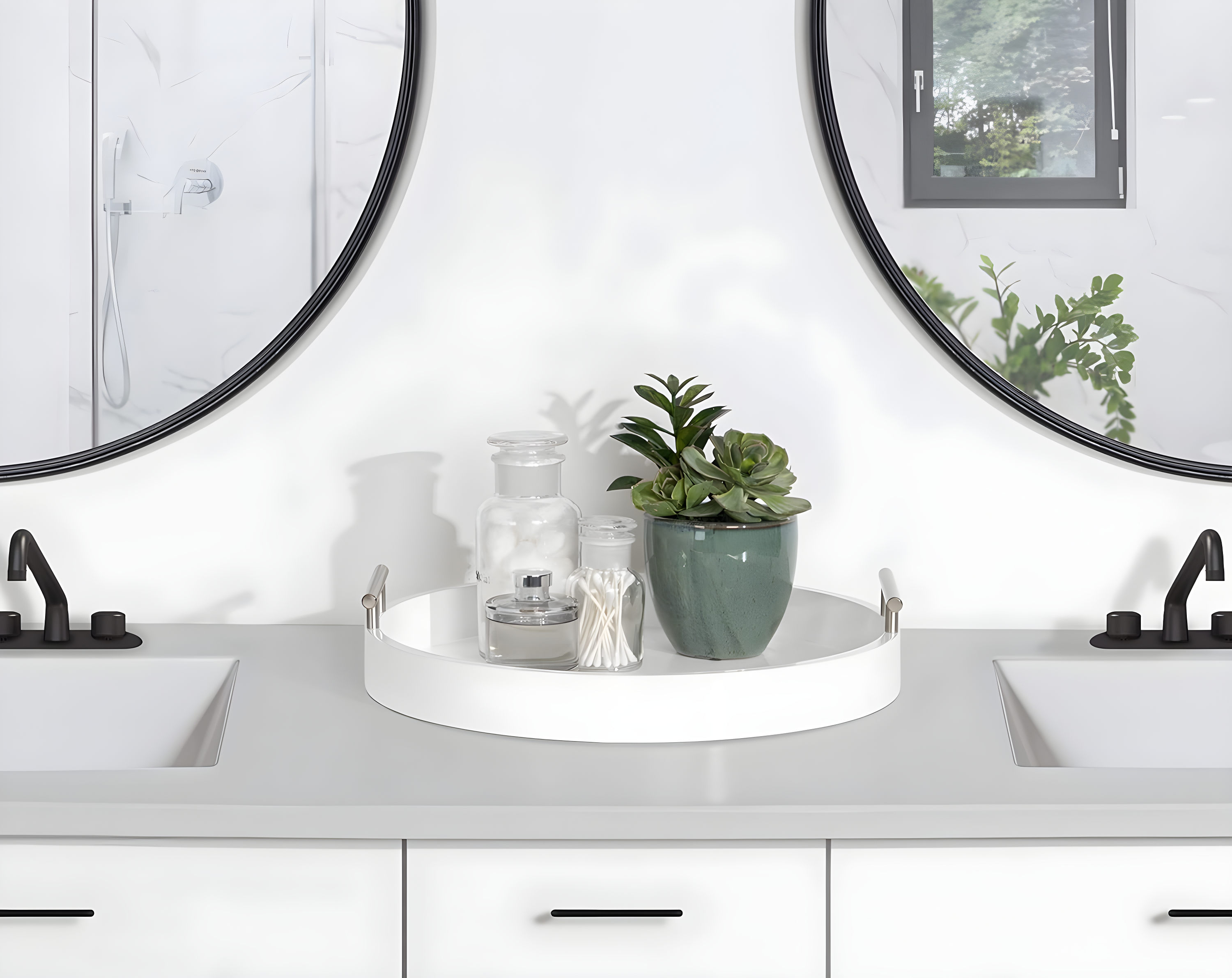 Kate and Laurel Lipton Tray, 15.5" Diameter, White and Silver