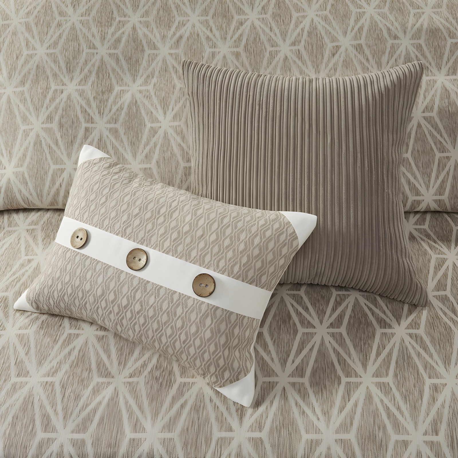 Madison Park Signature Madison Park Signature Grace Geometric Oversized Jacquard Comforter Set