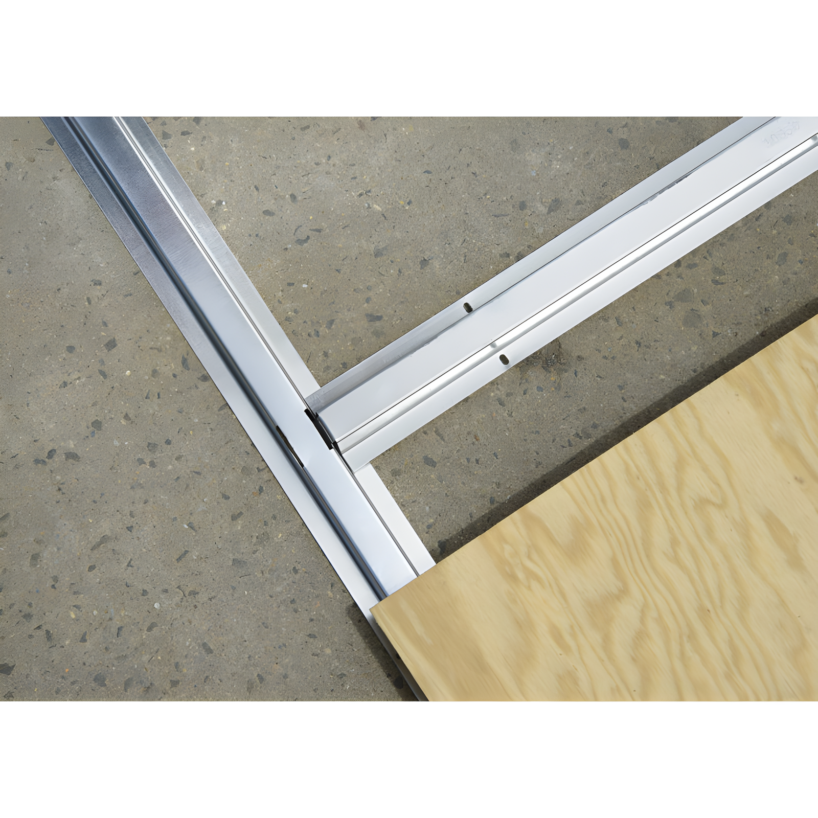 Arrow Arrow Rust Resistant Steel Flooring Kit