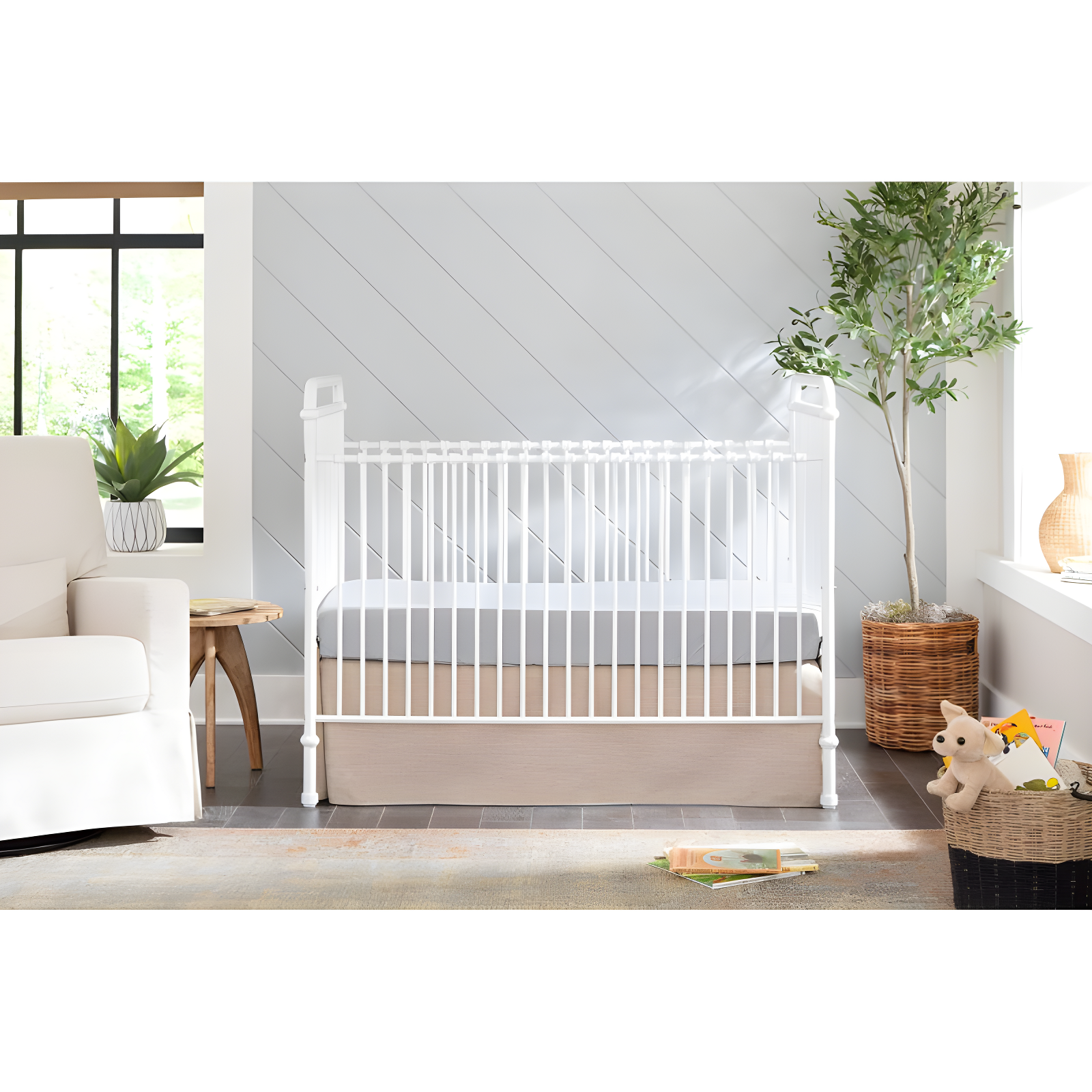 Abigail Greenguard Gold Certified 3 -in-1 Convertible Crib