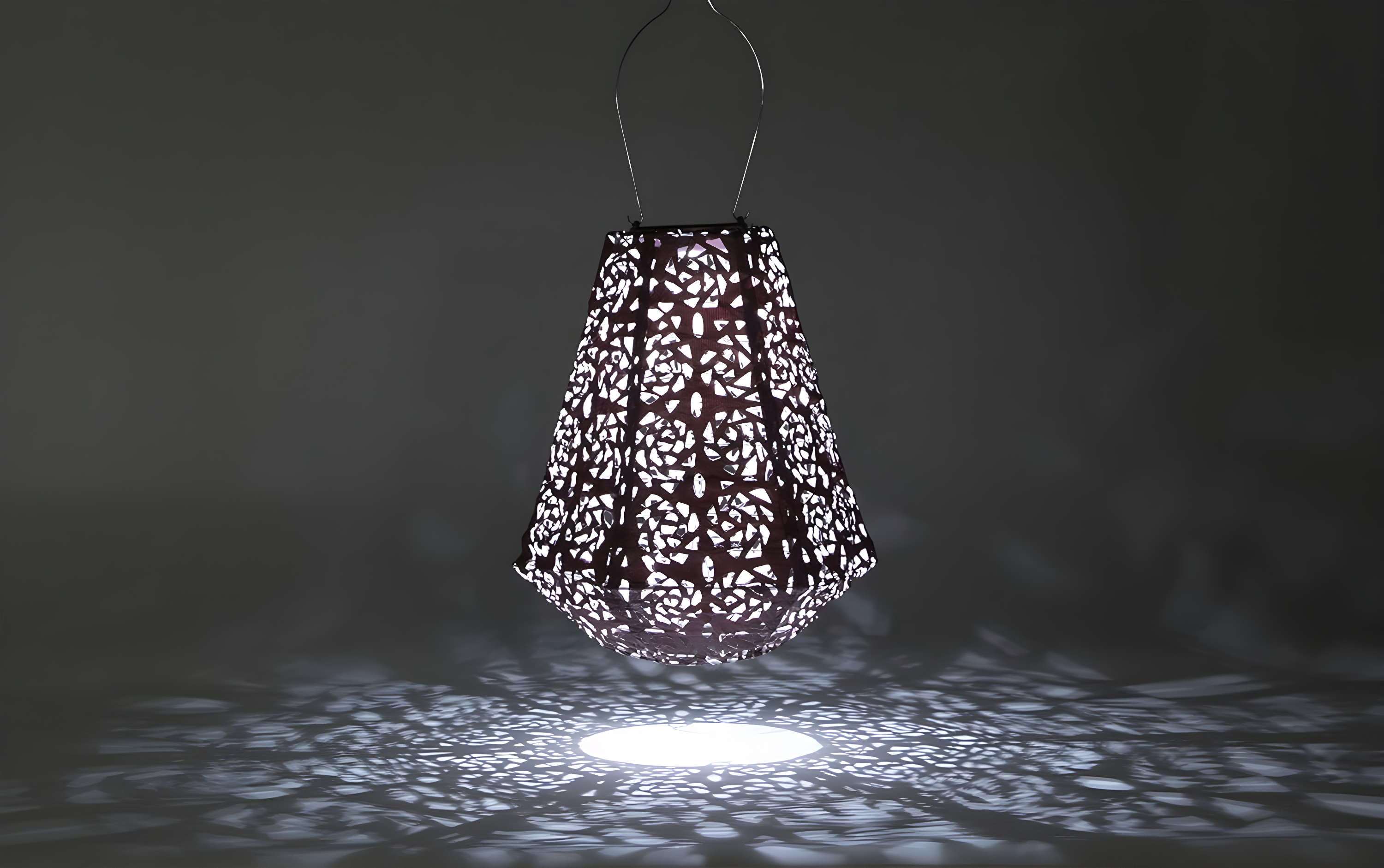 11'' Solar Powered Integrated LED Outdoor Lantern