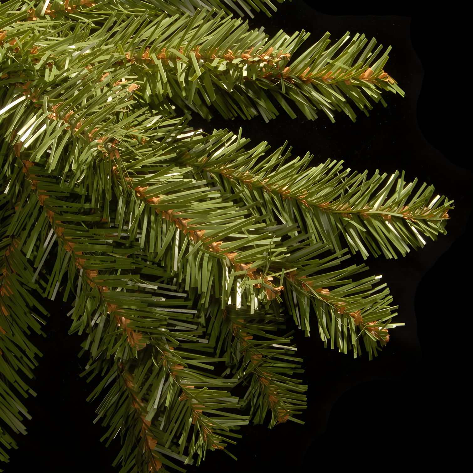 The Holiday Aisle® Dunhill Fir Tree with Clear Lights