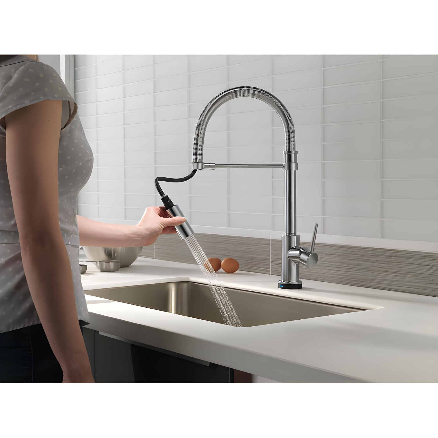Trinsic Pro Pull Down Touch Single Handle Kitchen Faucet with Accessories