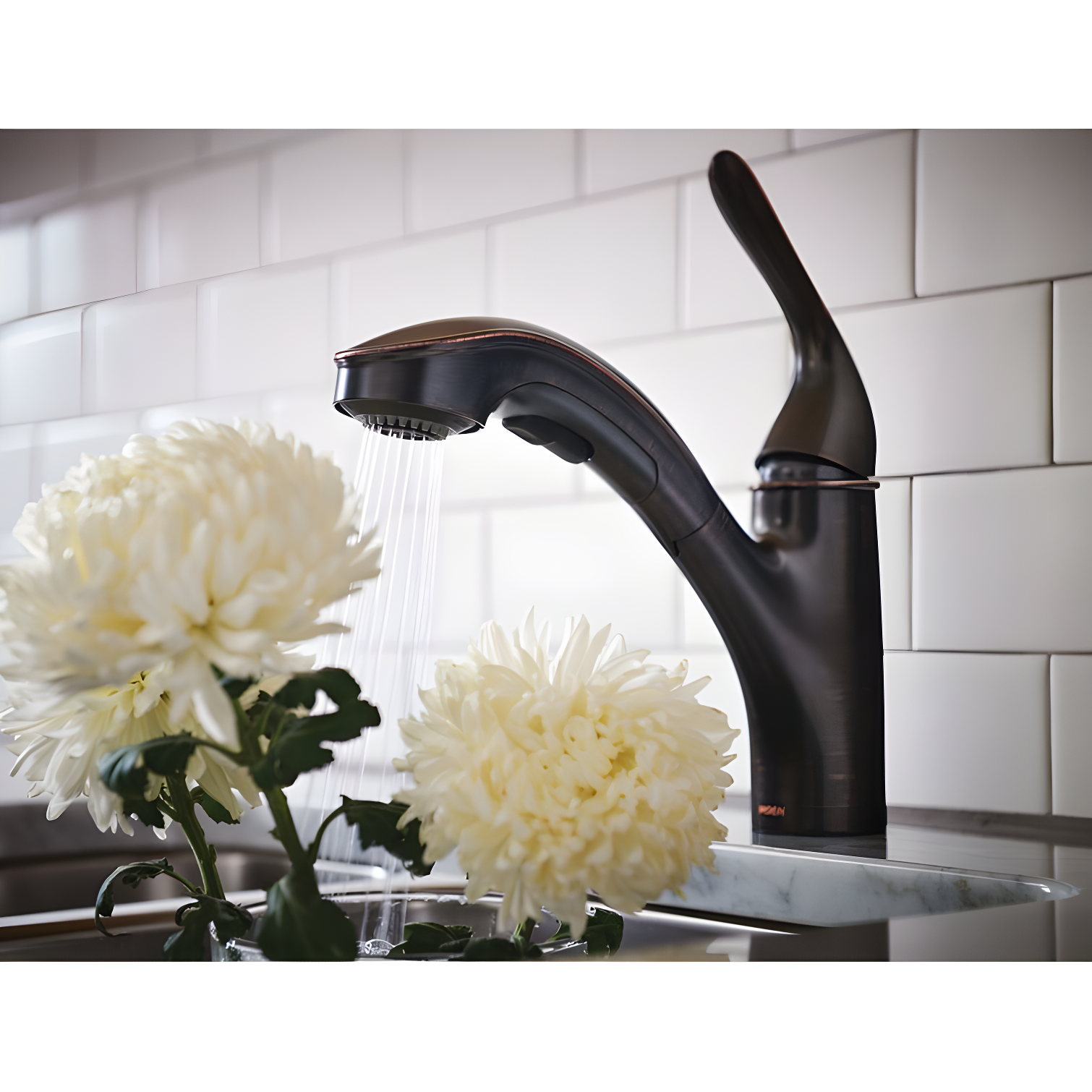 Moen Brecklyn Single-Handle Pull-Out Sprayer Kitchen Faucet with Power Clean Technology