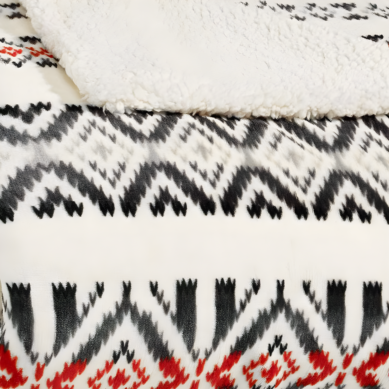 Eddie Bauer Eddie Bauer Plush Plaid Sherpa Reversible Blanket