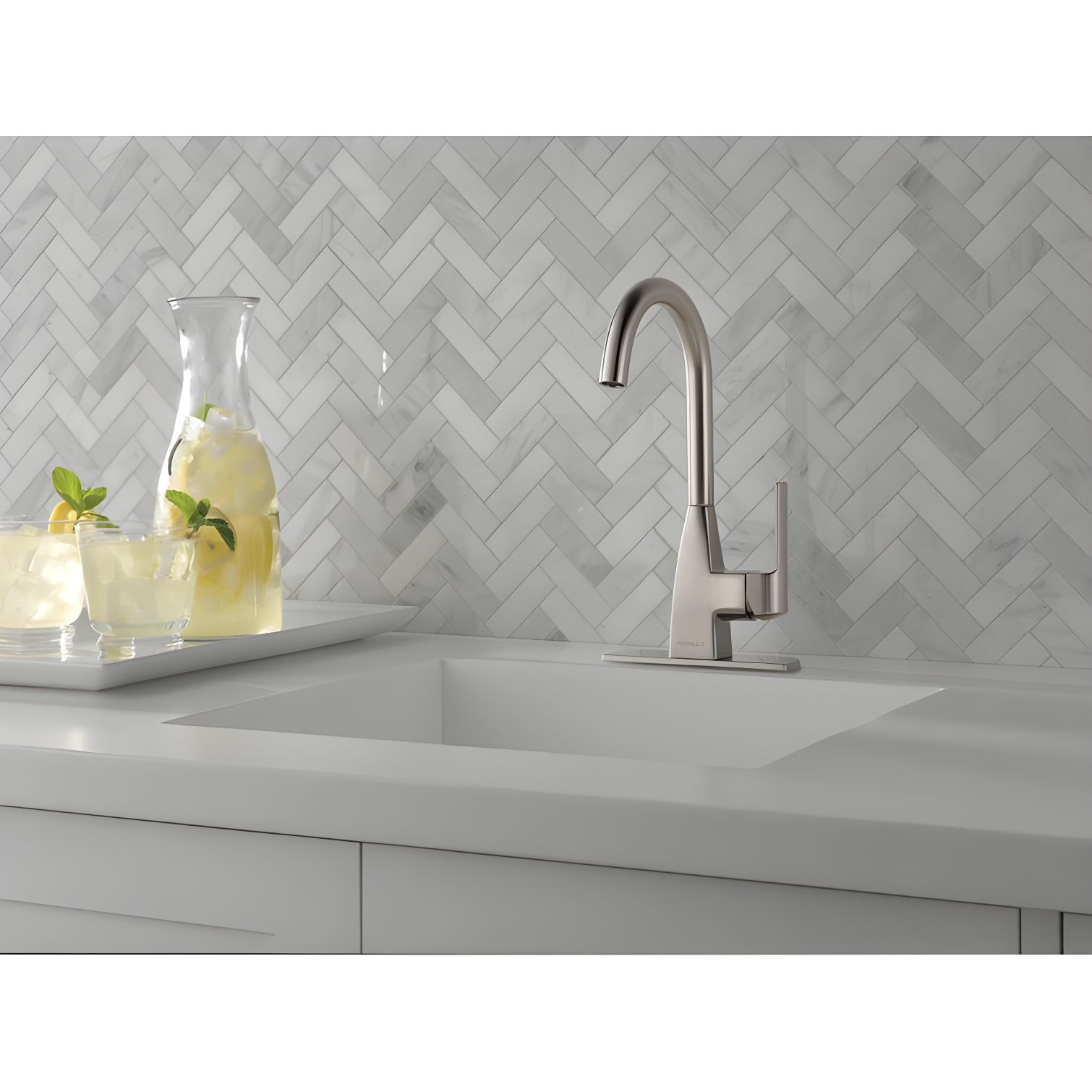 Peerless Faucets Xander Kitchen Faucet