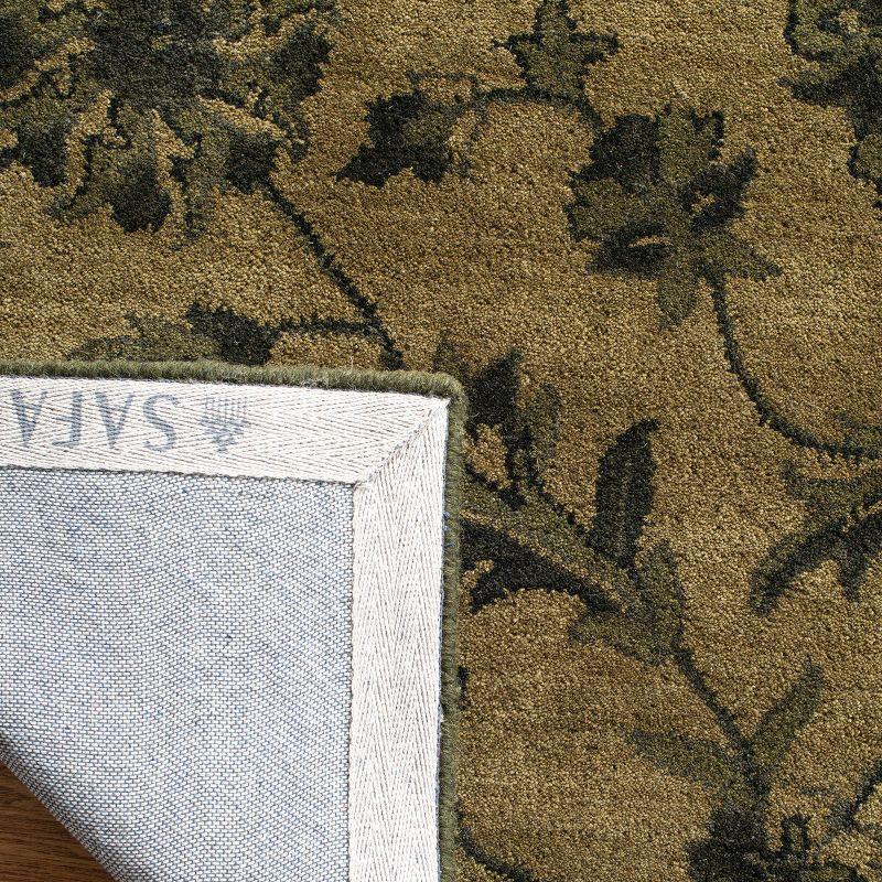 Antiquity AT824 Hand Tufted Indoor Area Rug - Olive/Green - 6'x9' - Safavieh
