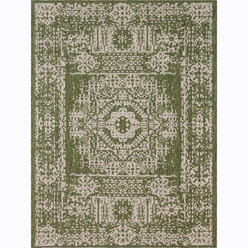 Unique Loom 9' 0 x 12' 2 Rectangle Indoor/Outdoor Traditional Green Area Rug