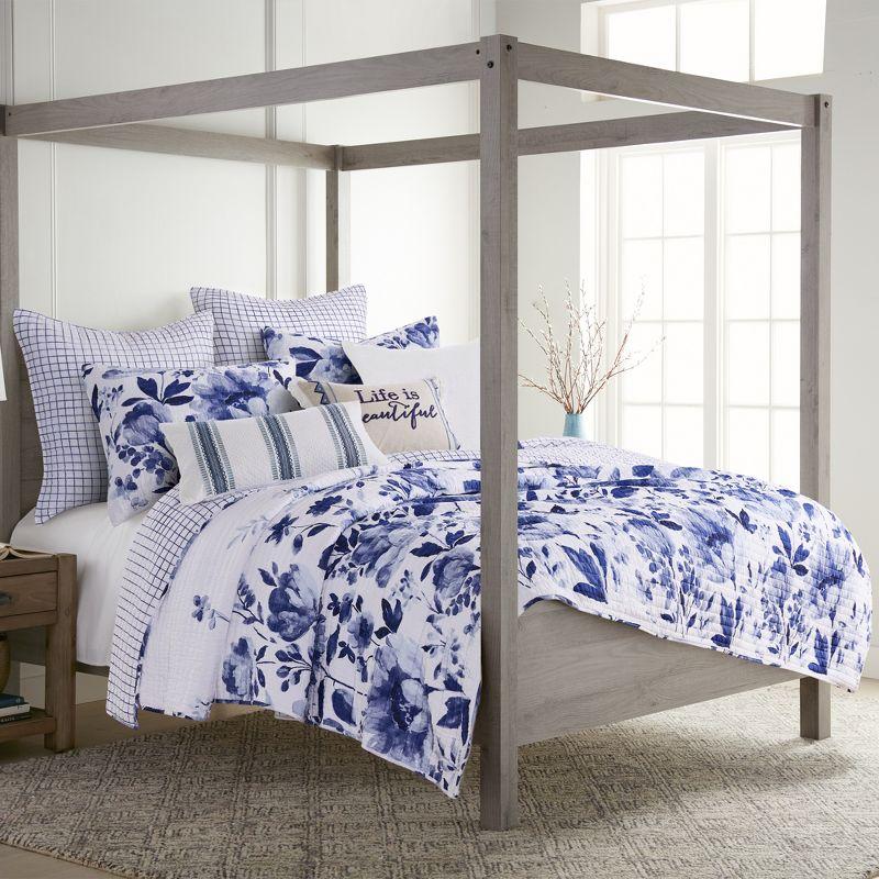 Riella Garden Navy Quilt Set - Levtex Home