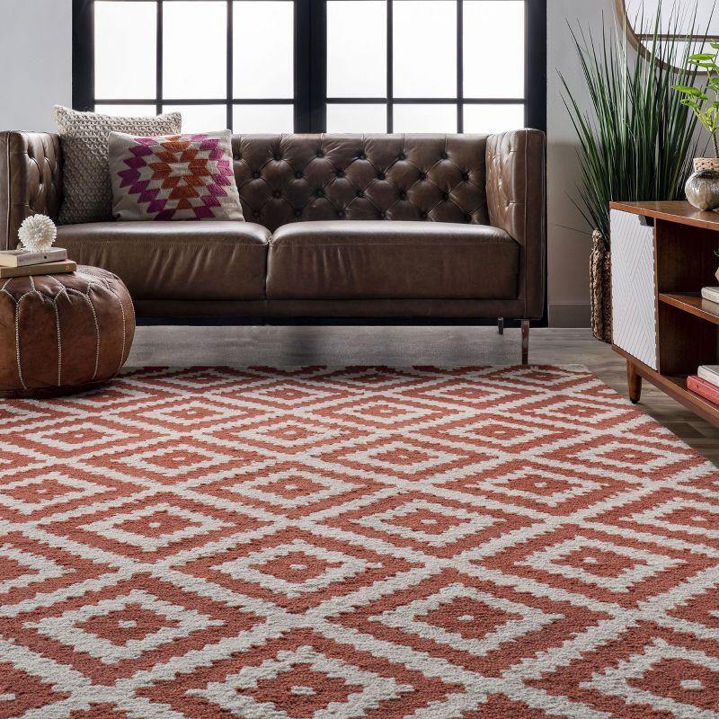 nuLOOM Kellee Hand Tufted Geometric Wool Area Rug