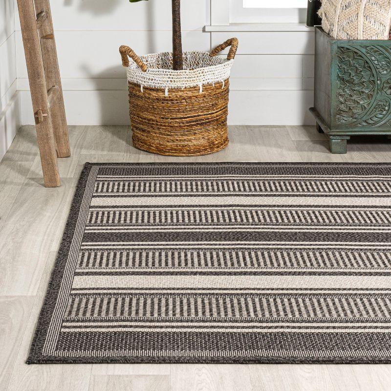 8' x 10' Haynes Modern Double Stripe Indoor/Outdoor Area Rug, Black/Cream - JONATHAN Y